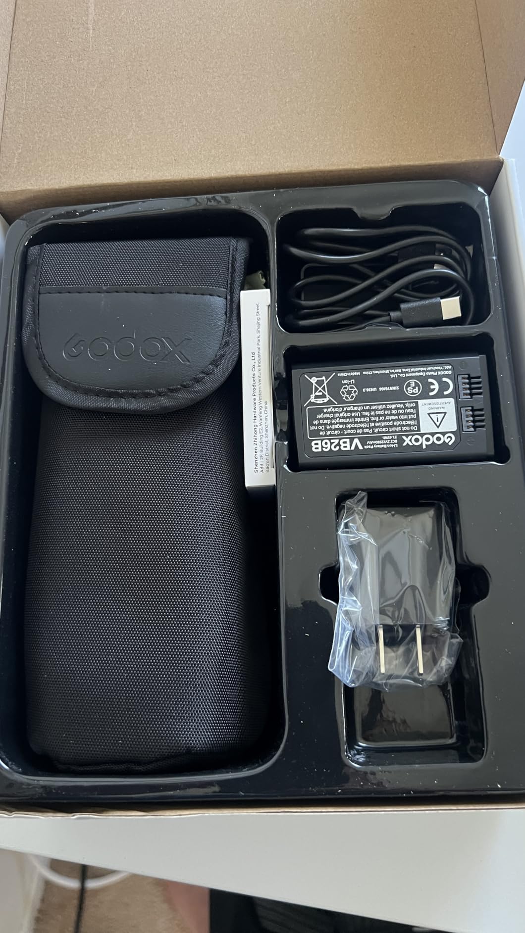 GODOX V1 V1-C V1C Godox Flash for Canon Flash Speedlite,76Ws 2.4G TTL 1/8000 HSS Camera Flash for Canon,480 Full Power Shots,1.5s Recycle Time,2600mAh Li-ion Battery,LED Modeling Lamp(USA Version) customer photo 2