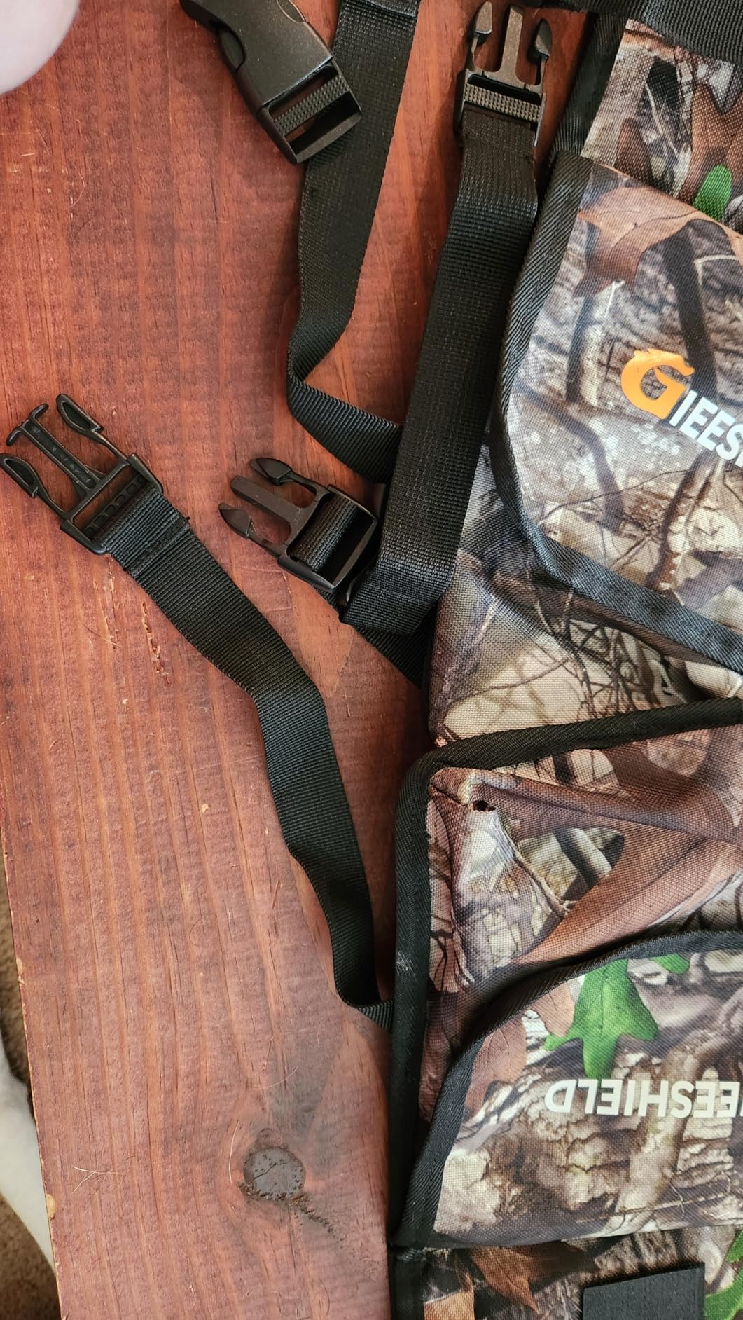 Truck Gun Rack (Set of 2), Seat Back Gun Rack with Adjustable Straps, 600D Oxford Cloth, Universal Rifle Holder, PVC Coated, Secure Storage Pockets for Hunting Gear customer photo 1