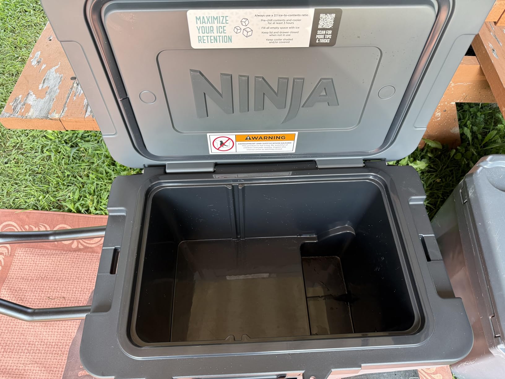 Ninja FrostVault 65QT Hard Cooler with Dry Storage Drawer customer photo 2