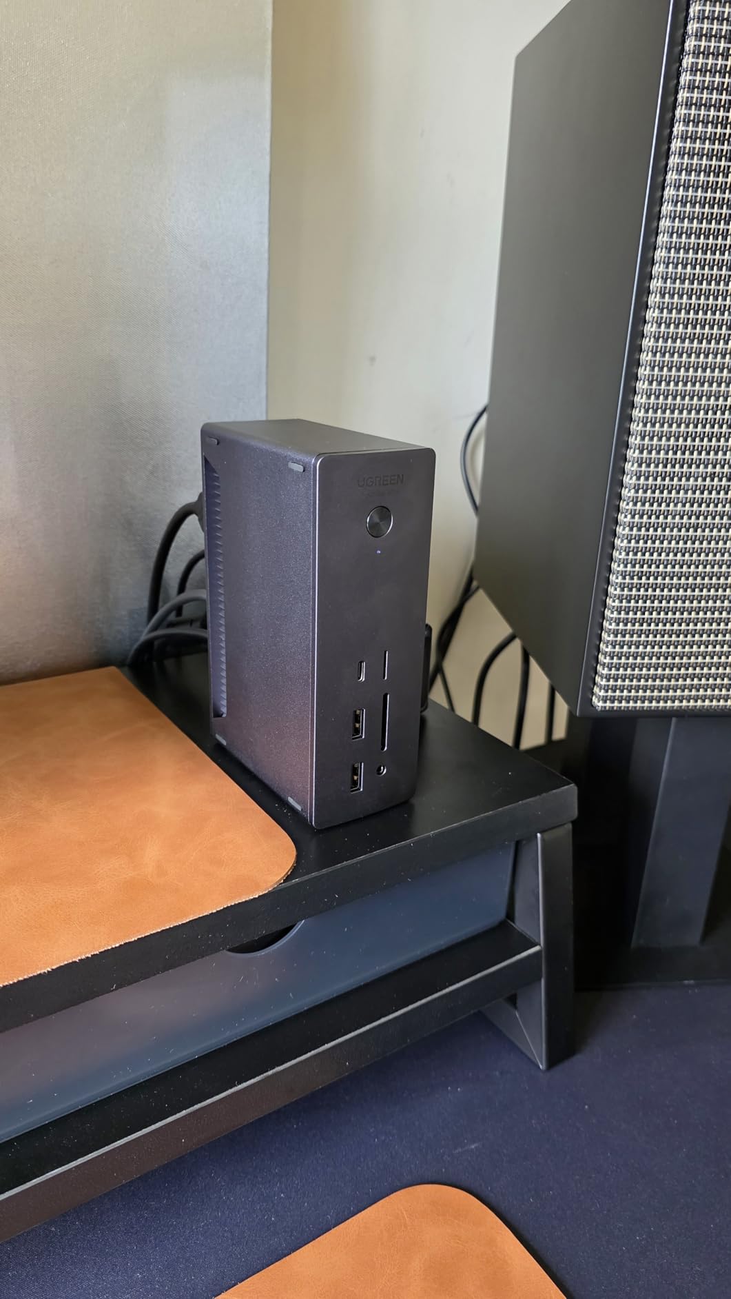UGREEN Thunderbolt 4 Dock 13-in-1 40Gbps Docking Station with Dual 4K@60Hz Single 8K Display, 90W Charging for Laptop, 2.5GbE, SD/TF 4.0. Revodok Max 213 for MacBook Surface Pro and More customer photo 2