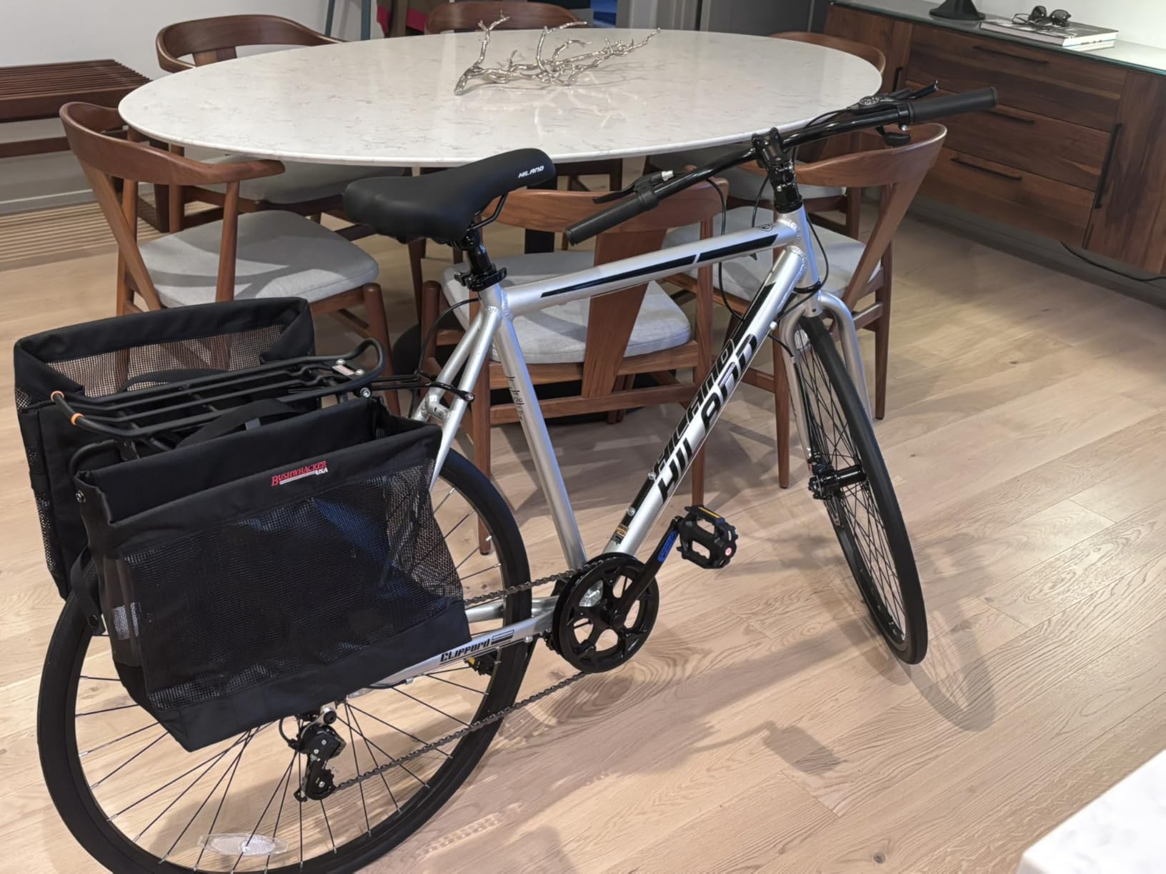 HILAND 700C Road Hybrid Bike, 7 speeds Bikes Urban City Commuter Bicycle with Disc Brake for Men Women Adult Comfortable Bicycle customer photo 1