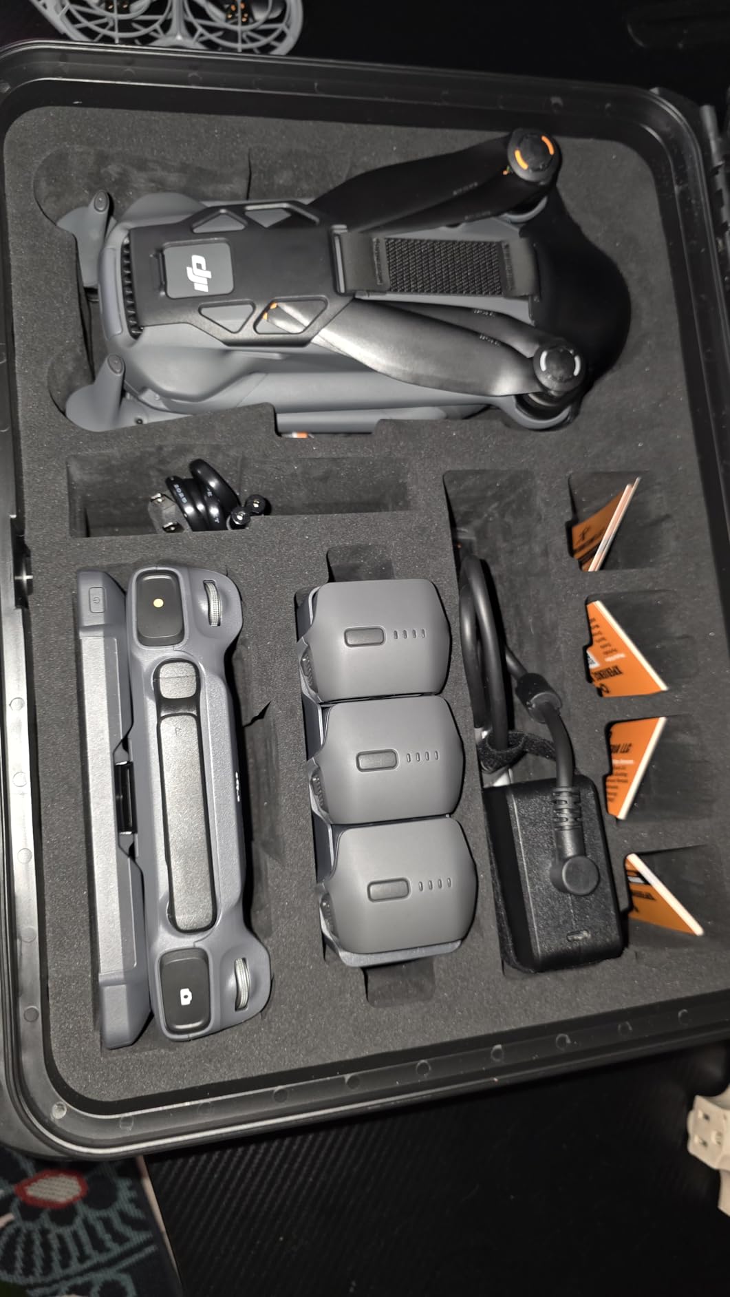 Mavic 4 Pro Drone with DJI RC 2, Flagship Tri-Camera Drone with 100MP 4/3 CMOS Hasselblad Camera, for Professionals, 30km/18.6mi Video Transmission, 51-Min Max Flight Time customer photo 1