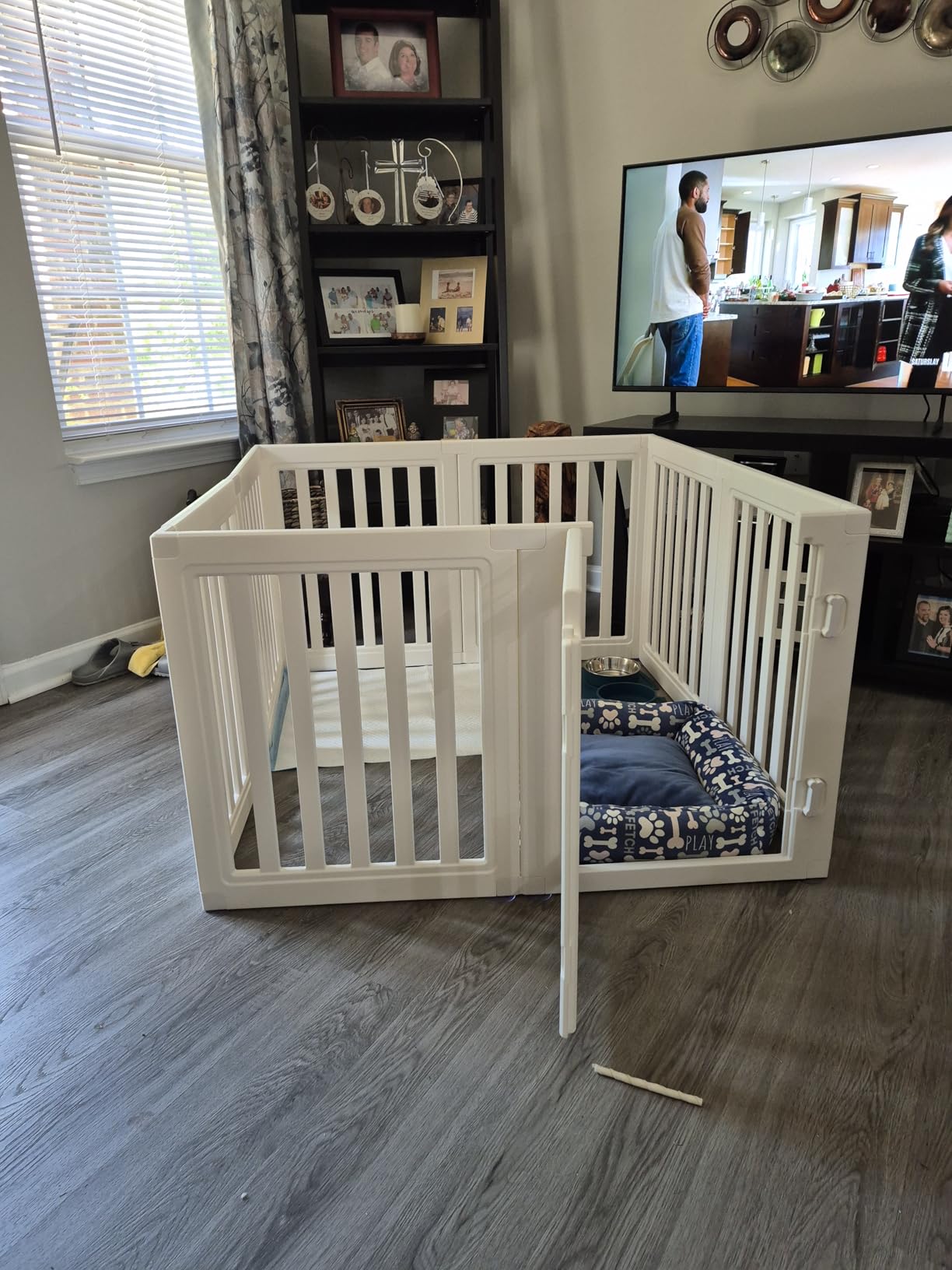 Dog Playpen, Clear Dog Pen, Dog Pen Indoor, Easy to Install and Remove Dog Play Pen, Puppy Playpen Suitable for Dogs, Cats, Dog Playpen Indoor (White, 23.6 inch Height, 8 Panels) customer photo 1