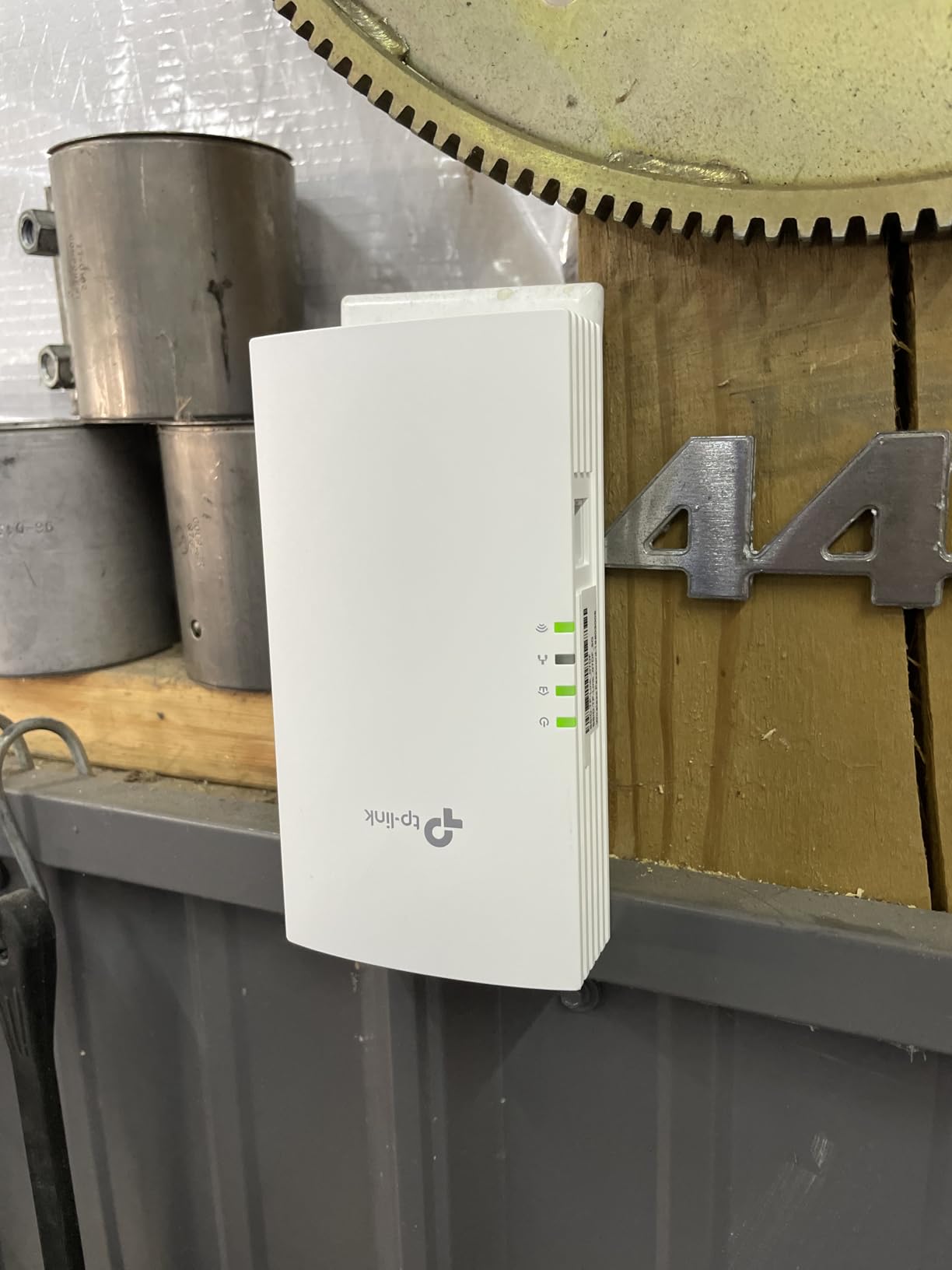 TP-Link Powerline Wi-Fi 6 Extender TL-WPA7817 KIT - Includes AV1000 Powerline Ethernet Network Adapter & AX1500 Dual-Band Wi-Fi Extender, Gigabit Port, EasyMesh customer photo 2