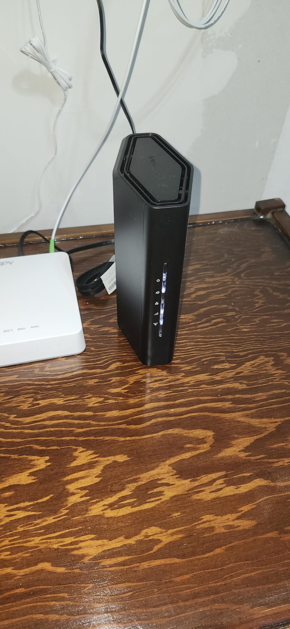 NETGEAR Nighthawk Dual-Band WiFi 7 Router (RS90) customer photo 1