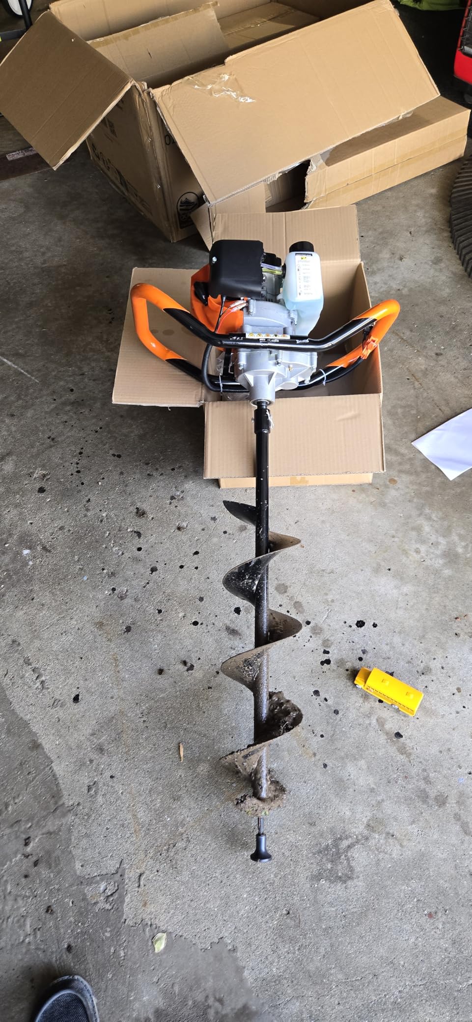 72CC Auger Post Hole Digger, 2 Stroke Gas Powered Earth Post Hole Digger with 3 Auger Drill Bits(4