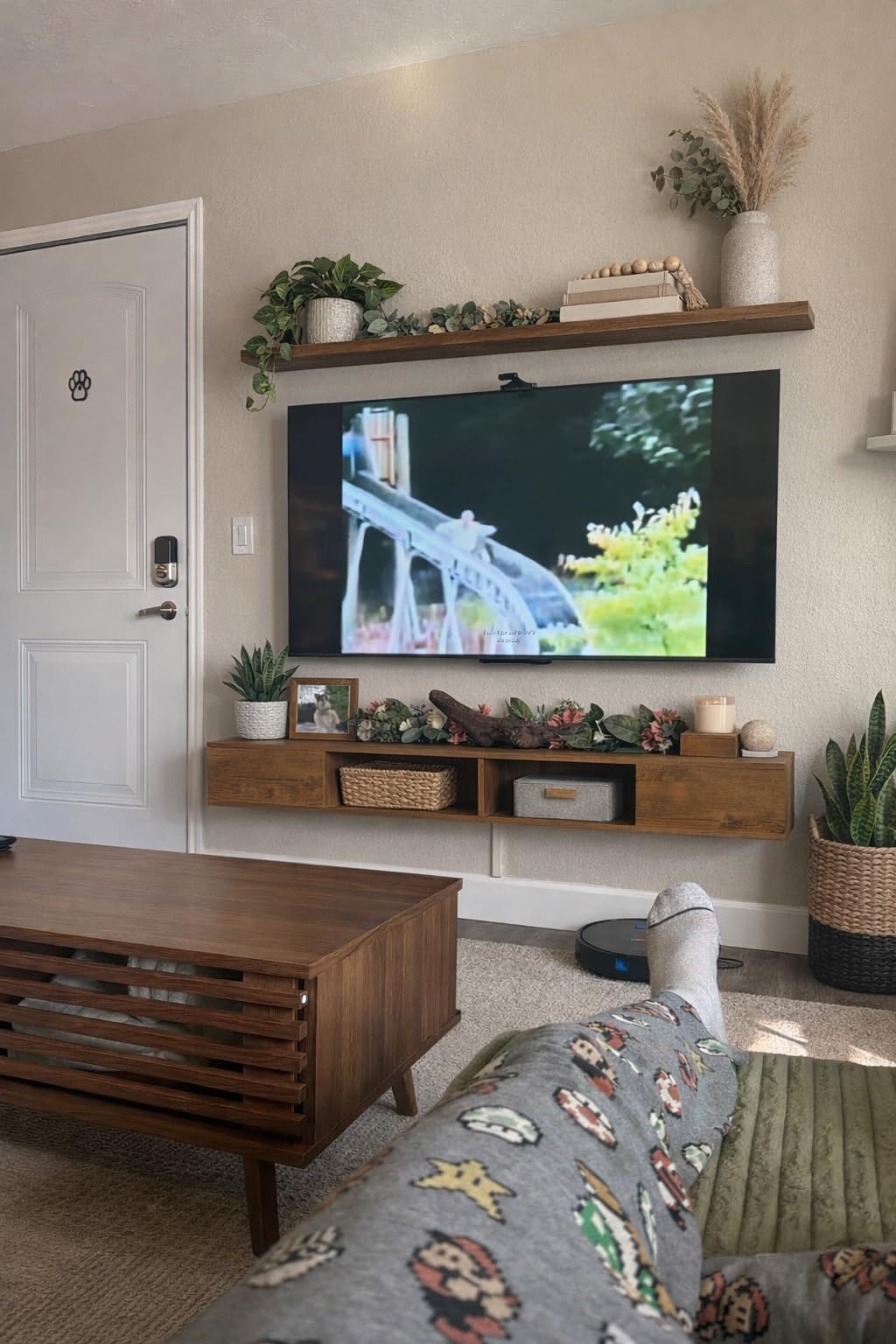 MAISONARIA Mid Century Coffee Table with Storage & Sliding Fence Door, Modern Coffee Tables for Living Room, Walnut Finish customer photo 1