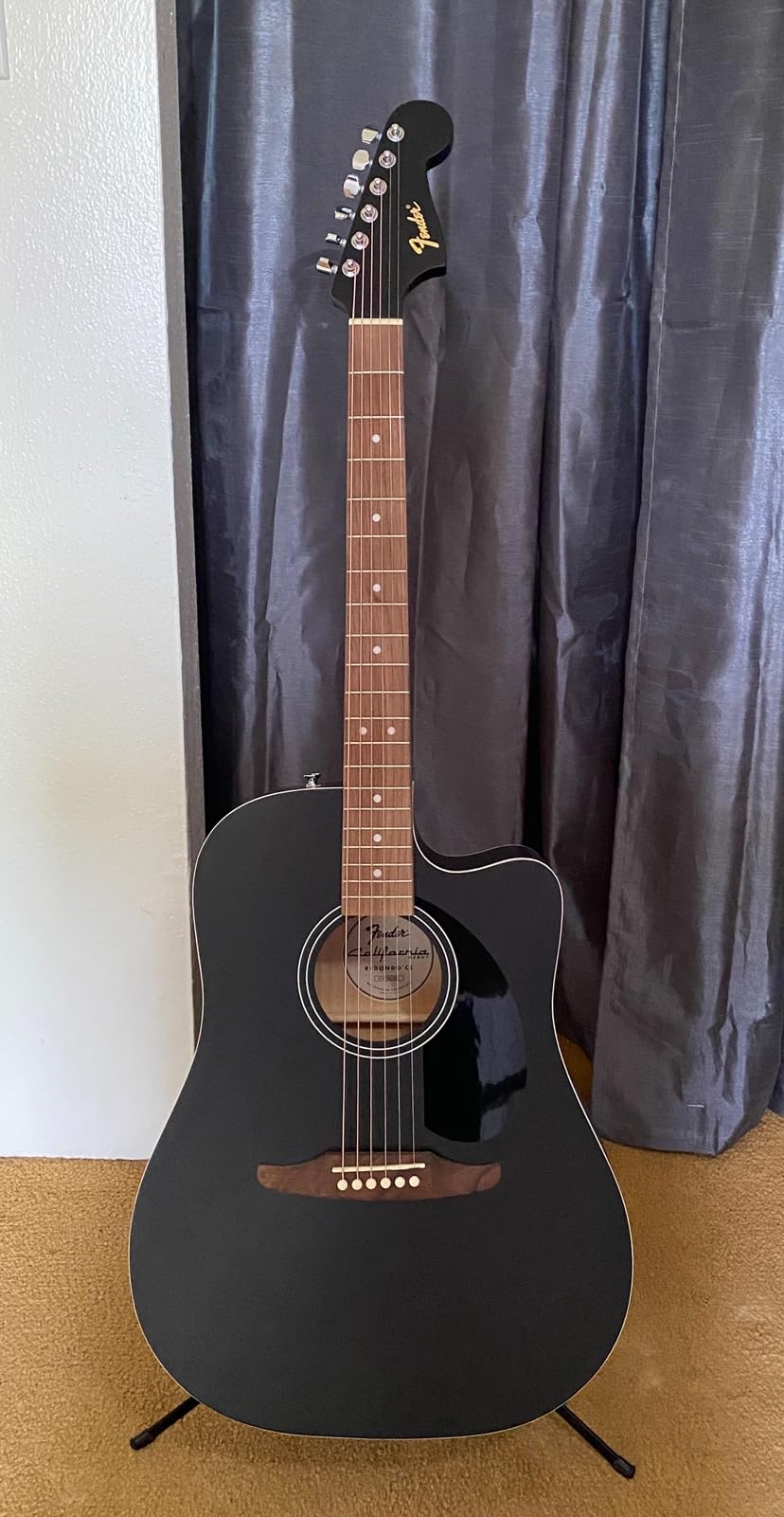 Fender California Debut Redondo CE Series Acoustic Guitar, Beginner Guitar, 2-Year Warranty, Includes Built-In Tuner, Black customer photo 1