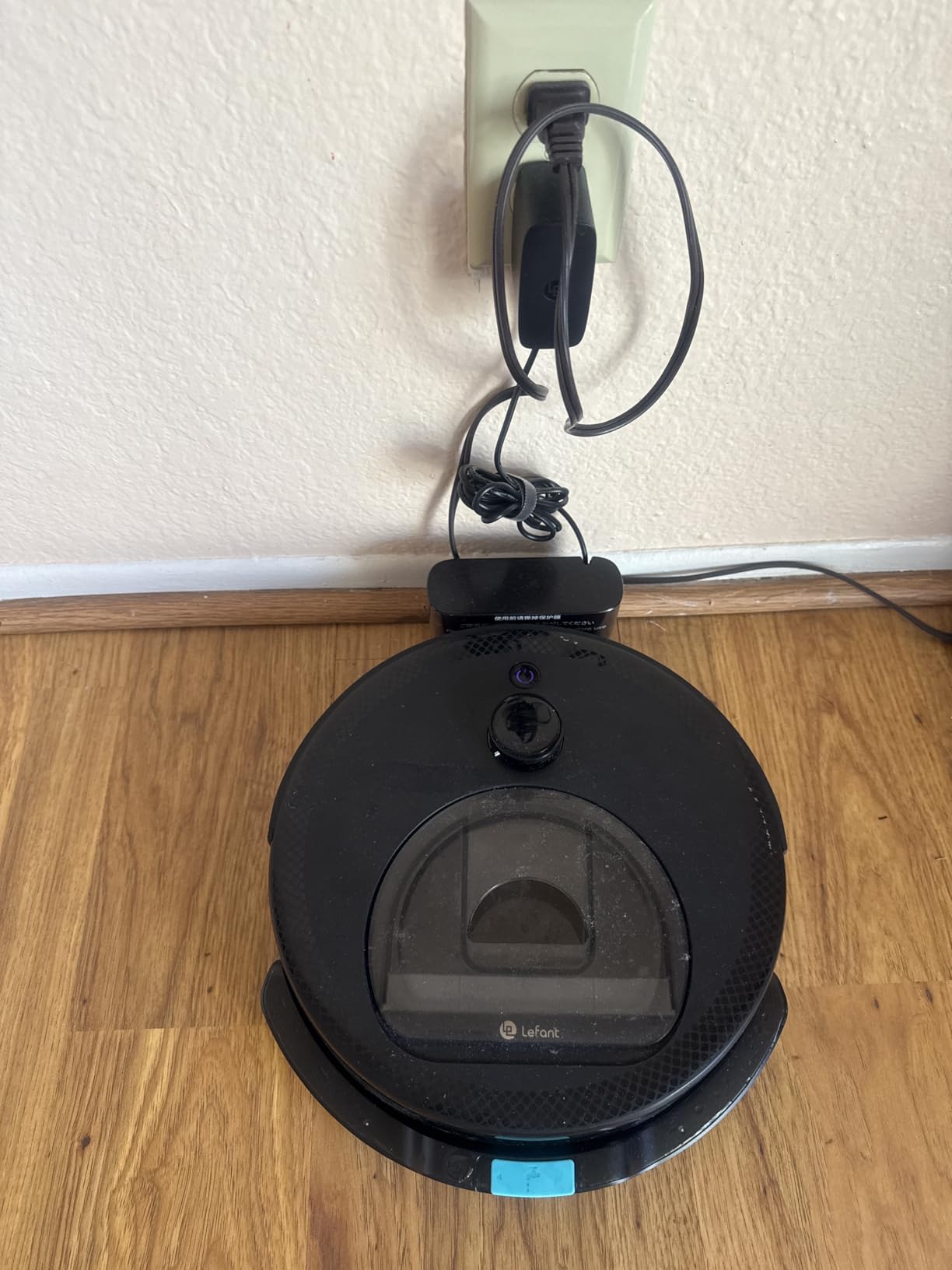 Lefant LiDAR Robot Vacuum and Mop, 450ml Visible Dustbin, Upgraded 190° PSD Obstacle Avoidance, Customized Cleaning, Multi-Floor Mapping, 150 Mins Runtime, 2.4G/5G WiFi, Pet Hair & Carpets, M330 Pro customer photo 1