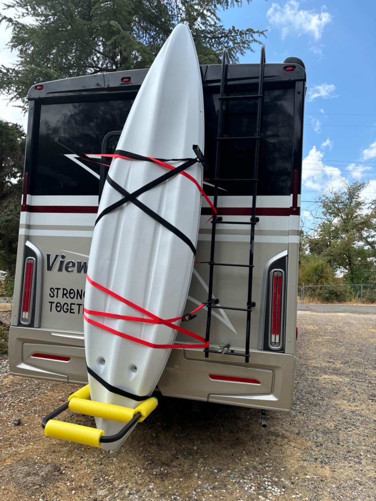 Pelican Argo 100X EXO Premium Sit-in Recreational Kayak - 10 ft customer photo 2