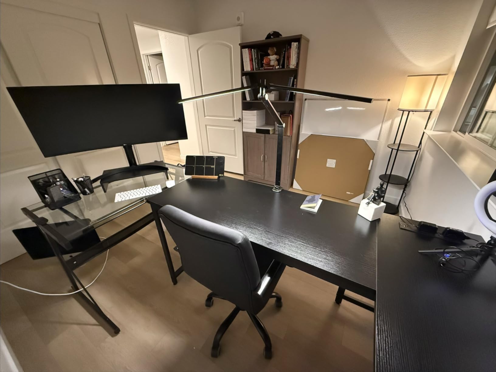 Huuger 63 Inch L Shaped Desk with Power Outlets and USB-C Port, 0.95 Inch Thicker Desktop, Reversible Computer Desk, Larger Office Corner Gaming Desk, Metal Frame, for Home Office, Study, Rustic Brown customer photo 1