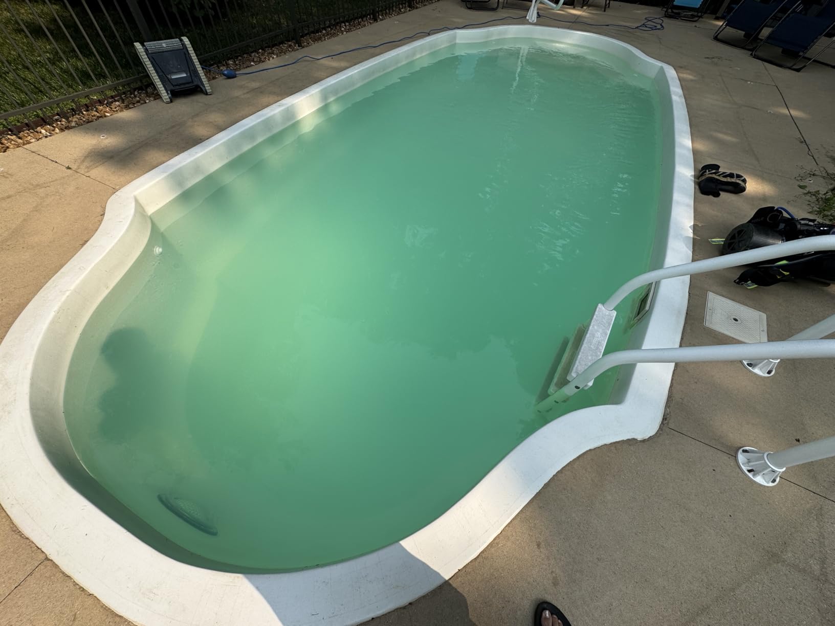 Original Solar Pool Ionizer | Pool Cleaner, use up to 85% Less Chlorine, for Pools up to 35,000 Gal, Lifetime Replacement Program customer photo 2