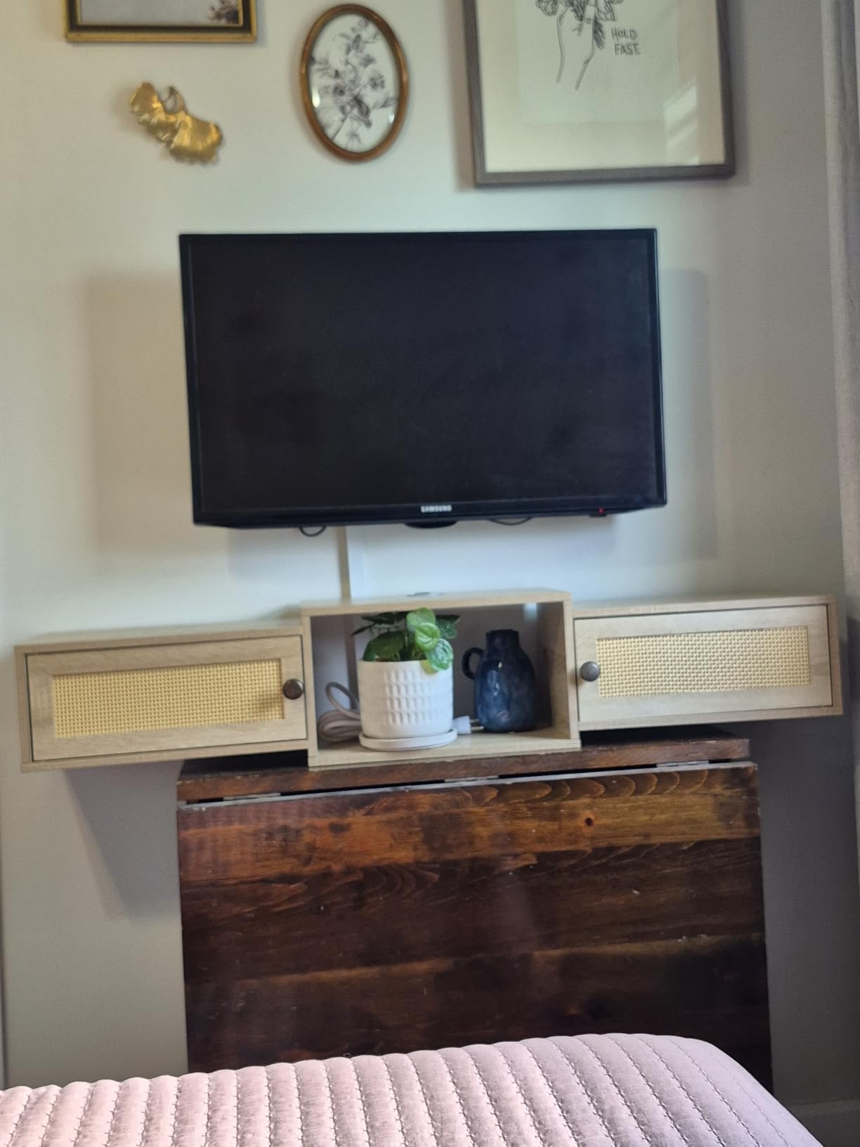 IBUYKE Modern Rattan Floating TV Stand with Doors, Wall Mounted TV Shelf for TVs up to 55 Inches, Media Console Entertainment Center for Under TV Storage Cabinet for Living Room Bedroom, Natural UWST012N customer photo 1
