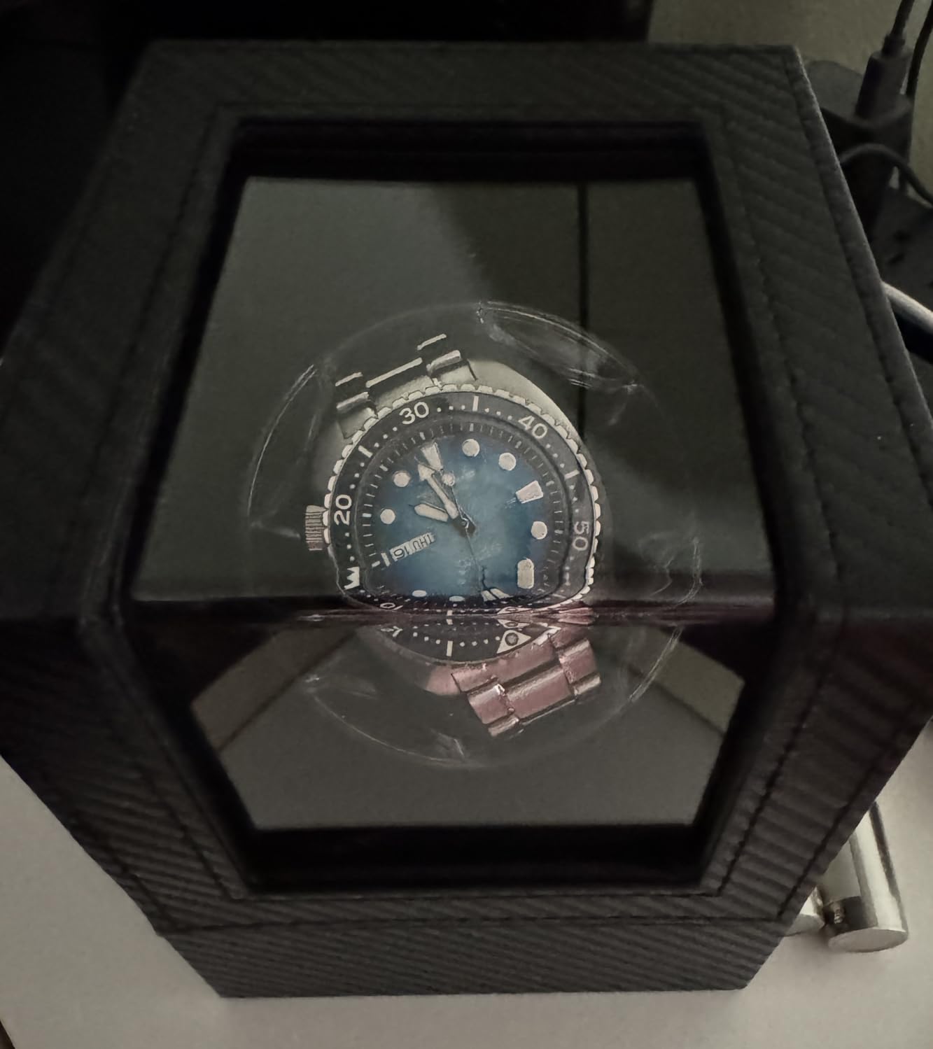 ANWBROAD Watch Winder for Automatic Watches, 4 Modes Single Automatic Watch Winder box with LED Crystal Design, Rotating Watch Case with Super Quiet Motor with Type-C Adapter,UJWW006C customer photo 2