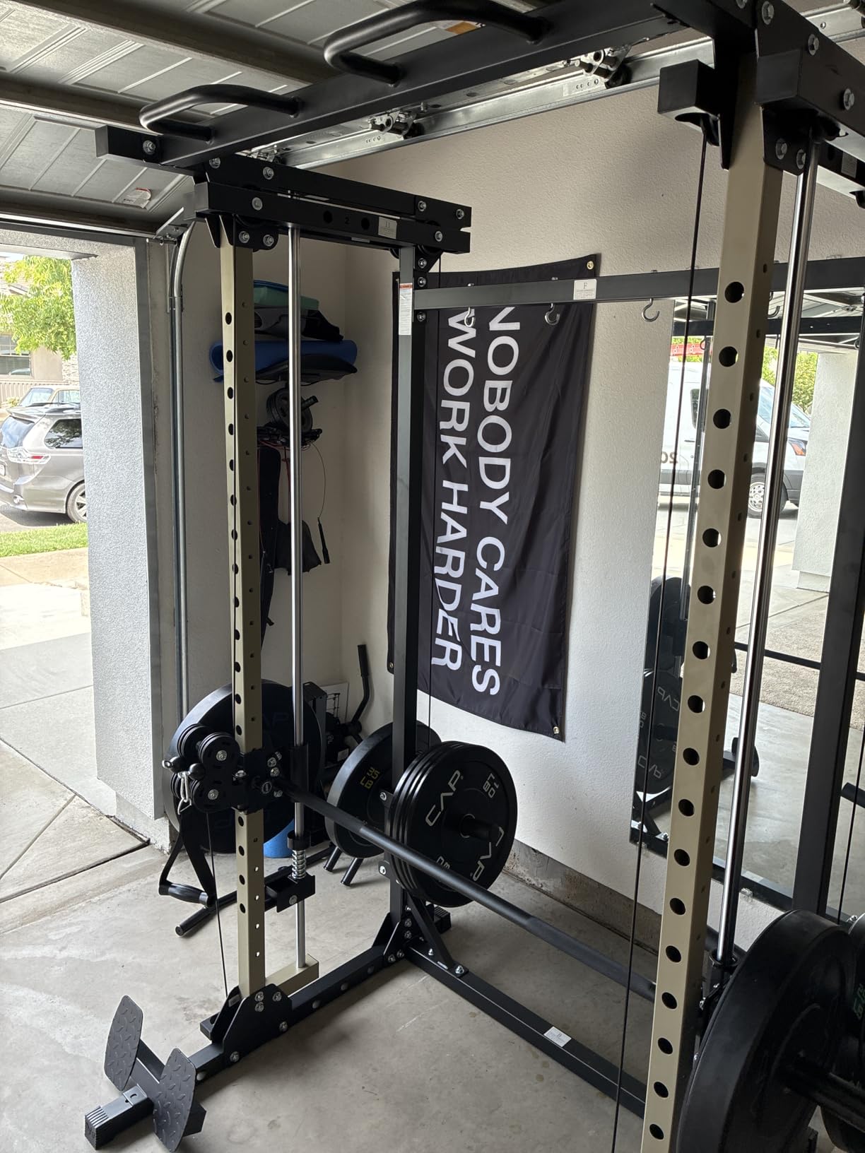 MAJOR FITNESS Drone3 Smith Machine, 2500lbs All-in-One Home Gym Power Rack with Dual Pulley System for Cable Crossover, Pull-Up Bars customer photo 1