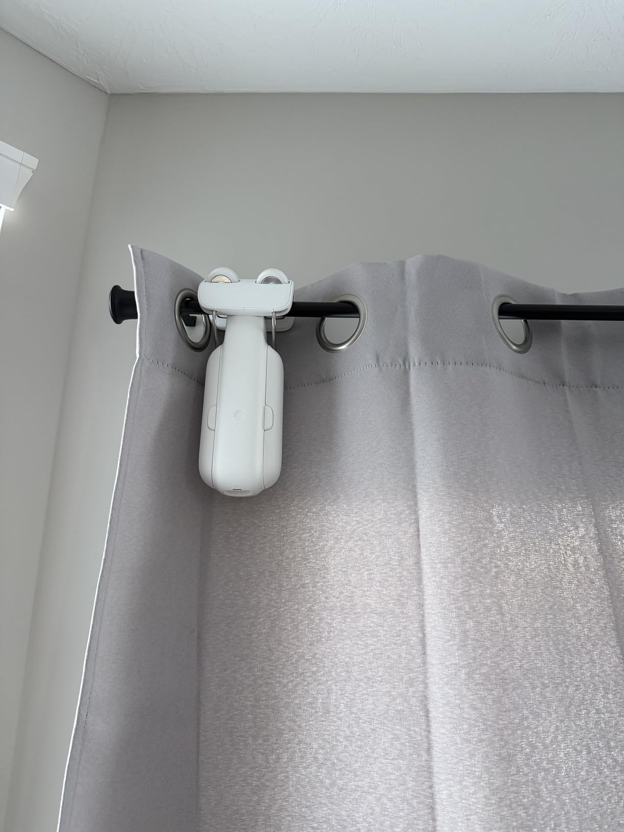 SwitchBot 2025 Automatic Curtain Opener 3 Rod-Bluetooth Remote Control, WiFi&APP Control, Upgraded High-Performance, Add Hub to Work with Alexa, Google Home, HomeKit via Matter customer photo 1