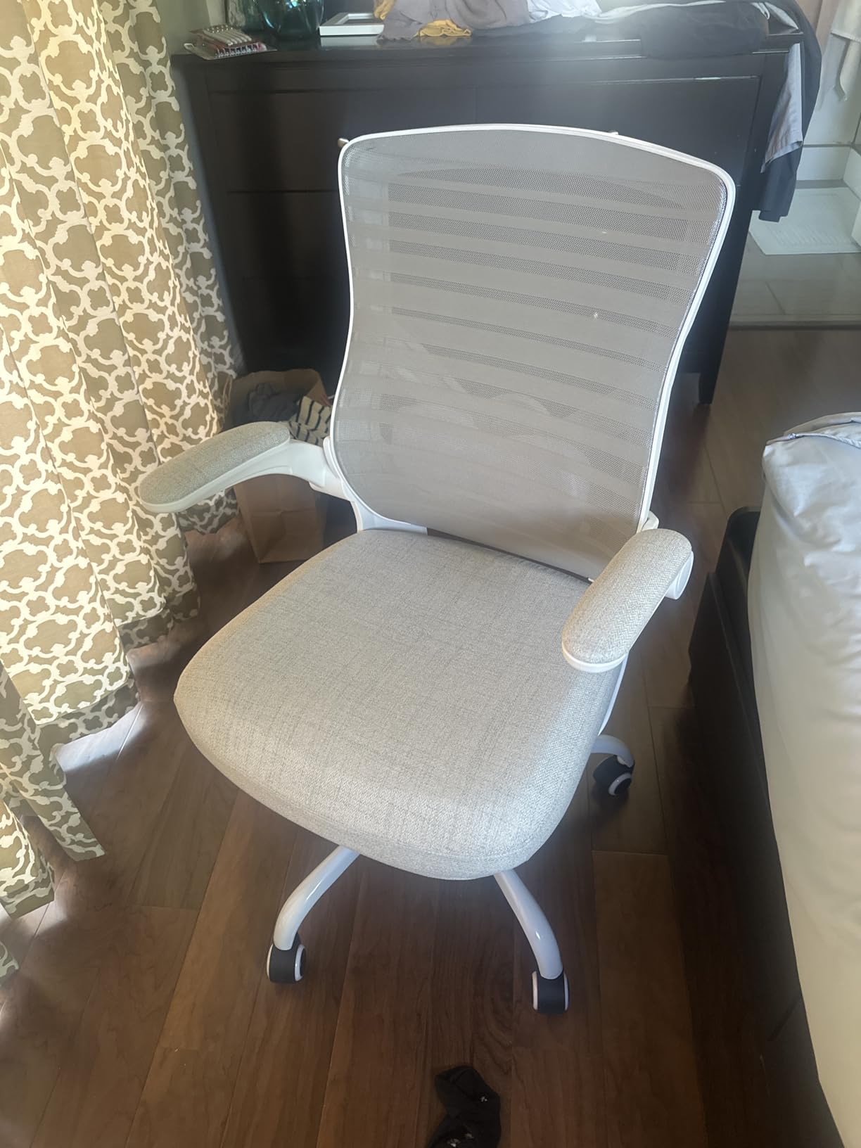 Office Desk Chair for Long Hours & Back Pain Relief - 4