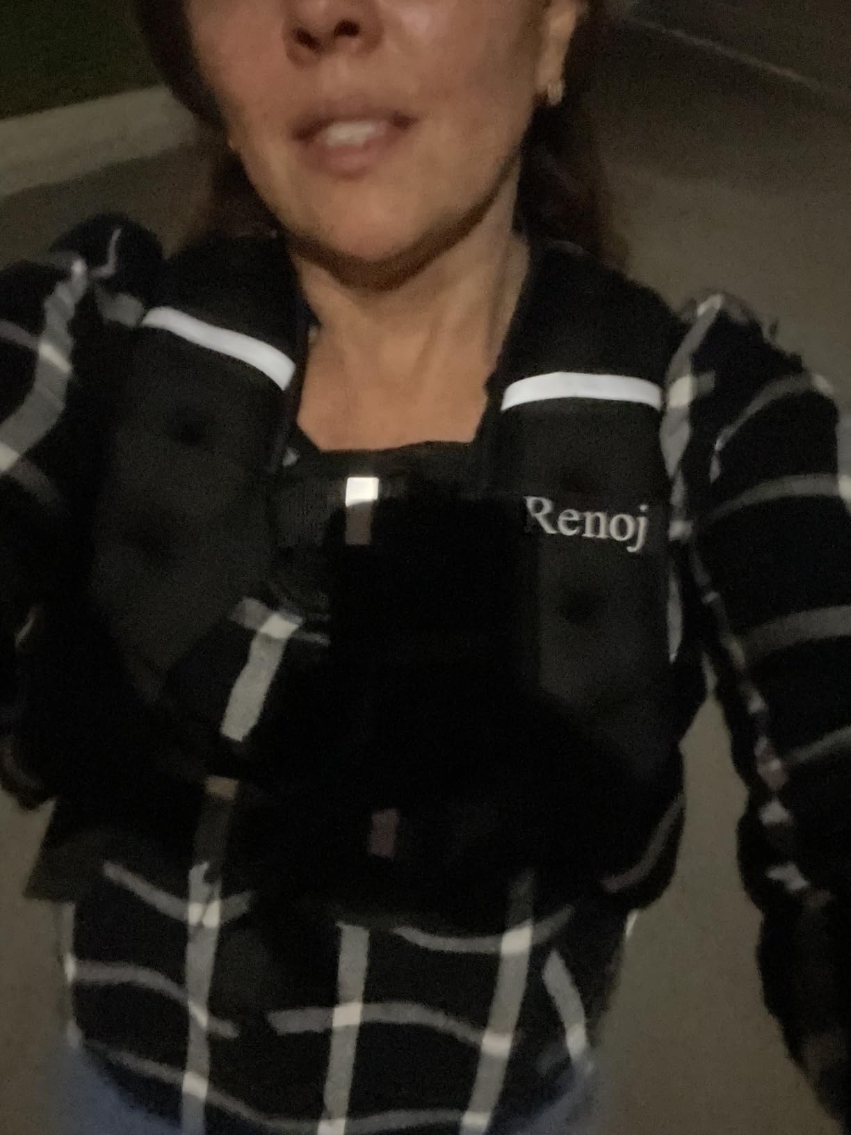 Renoj Weighted Vest for Women Men: Available in 6lb/8lb/10lb/11lb/12lb/14lb/16lb/20lb Fixed Weights for Walking, Running, Training, Exercise, Weight Loss - With Reflective Strips and Storage Pocket customer photo 1
