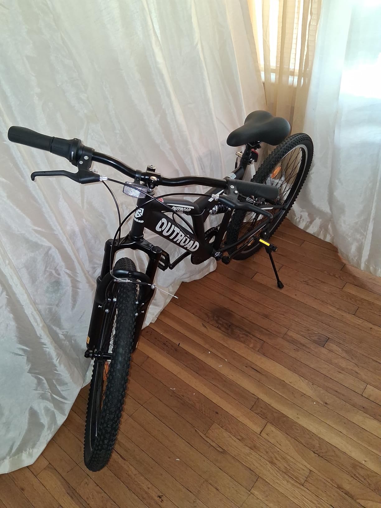 Betterland 26 inch Mountain Bike, 7-Speed & High-Carbon Steel Cycling Bicycles, Dual Suspension Fork for Men Women Adult customer photo 1