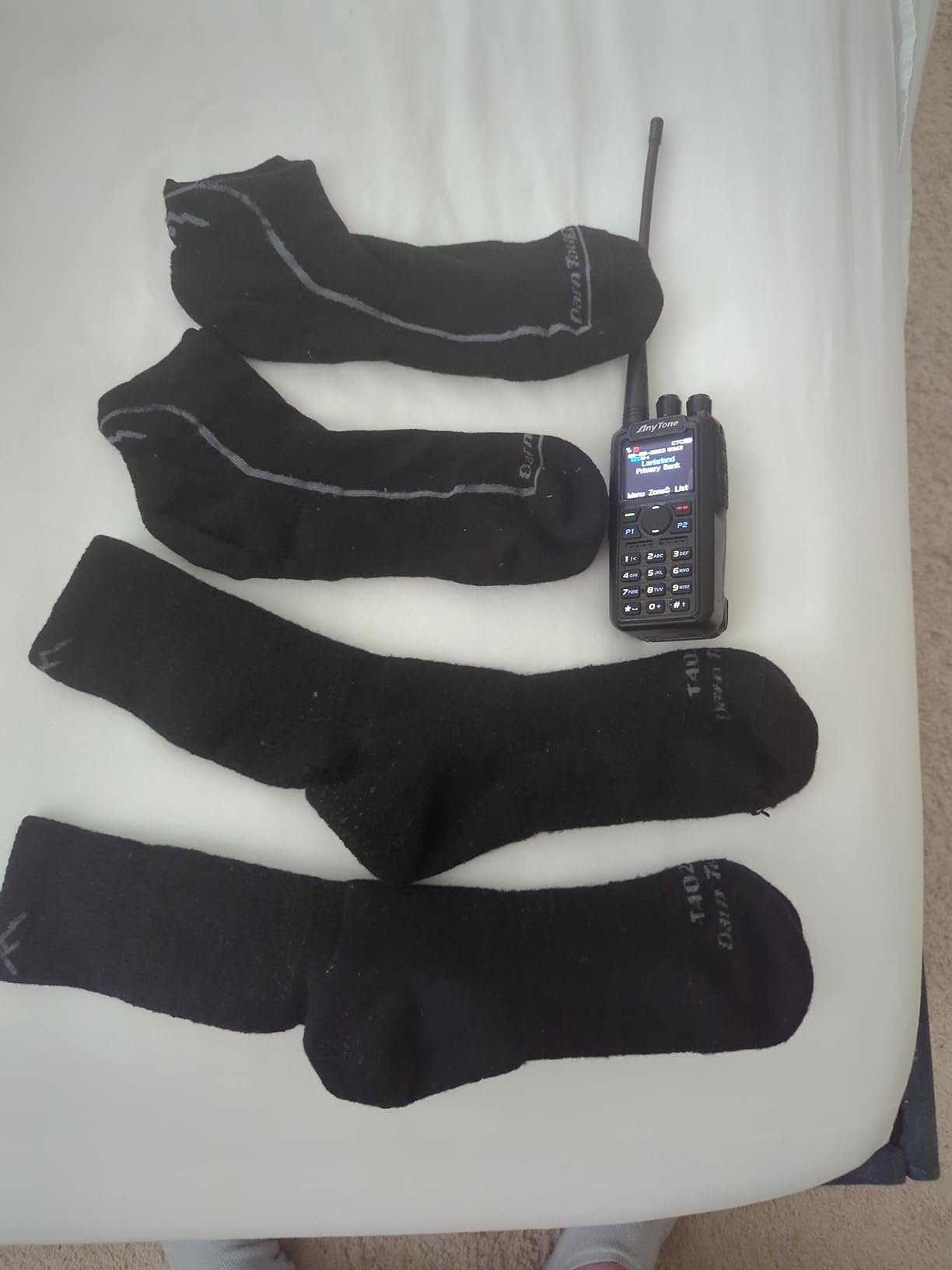 Darn Tough Men's Hiker Quarter Midweight with Cushion Hiking Sock (Style 1959) customer photo 1
