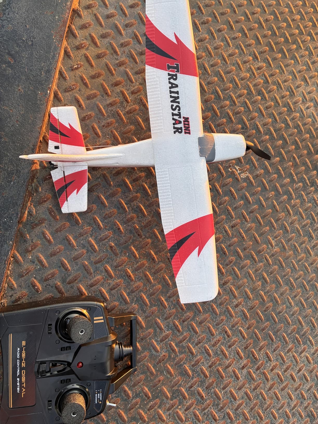 volantexrc RC Plane Trainer Sport Cub 3CH Remote Control Airplane with Prop Saver, 6-Axis Gyro Stabilizer & 3 Modes to Fly, Radio Controlled Aircraft RTF for Beginners and Adults (400mm,Yellow) customer photo 1