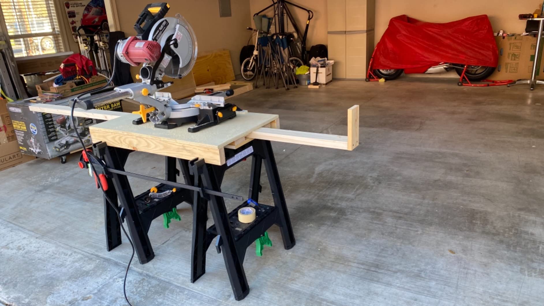 Metabo HPT Folding Sawhorses, 2-Pack, Lightweight Design, 1,200 lbs Capacity, Includes 4 Sawbucks, Ideal for Extra Workstations, Non-Skid Feet for Stability, Built-In Shelf and Cord Hooks, 115772M customer photo 1