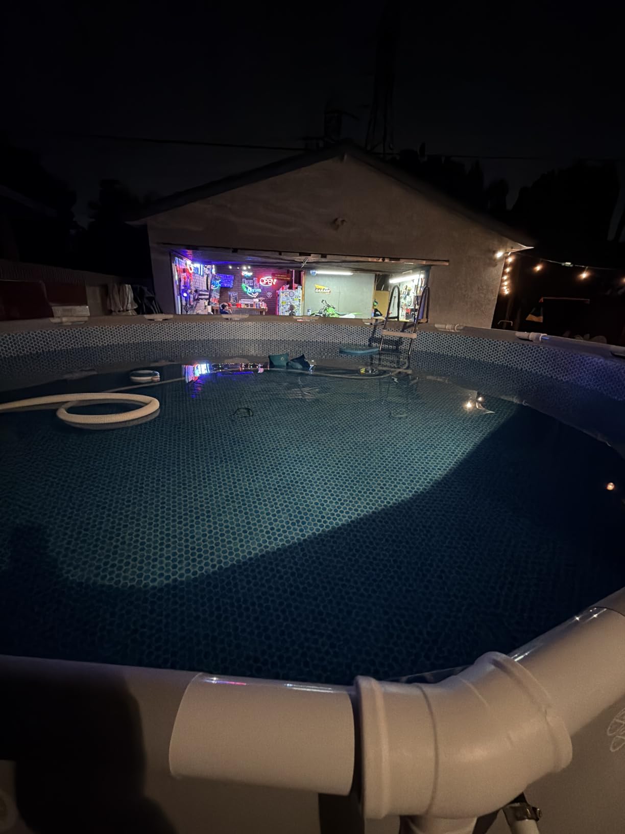 Prism Frame 14 ft x 42 in Above Ground Pool Set, Round Swimming Pool with Steel Frame, 1000 GPH Cartridge Filter Pump, Ladder, Cover, & Ground Cloth customer photo 2