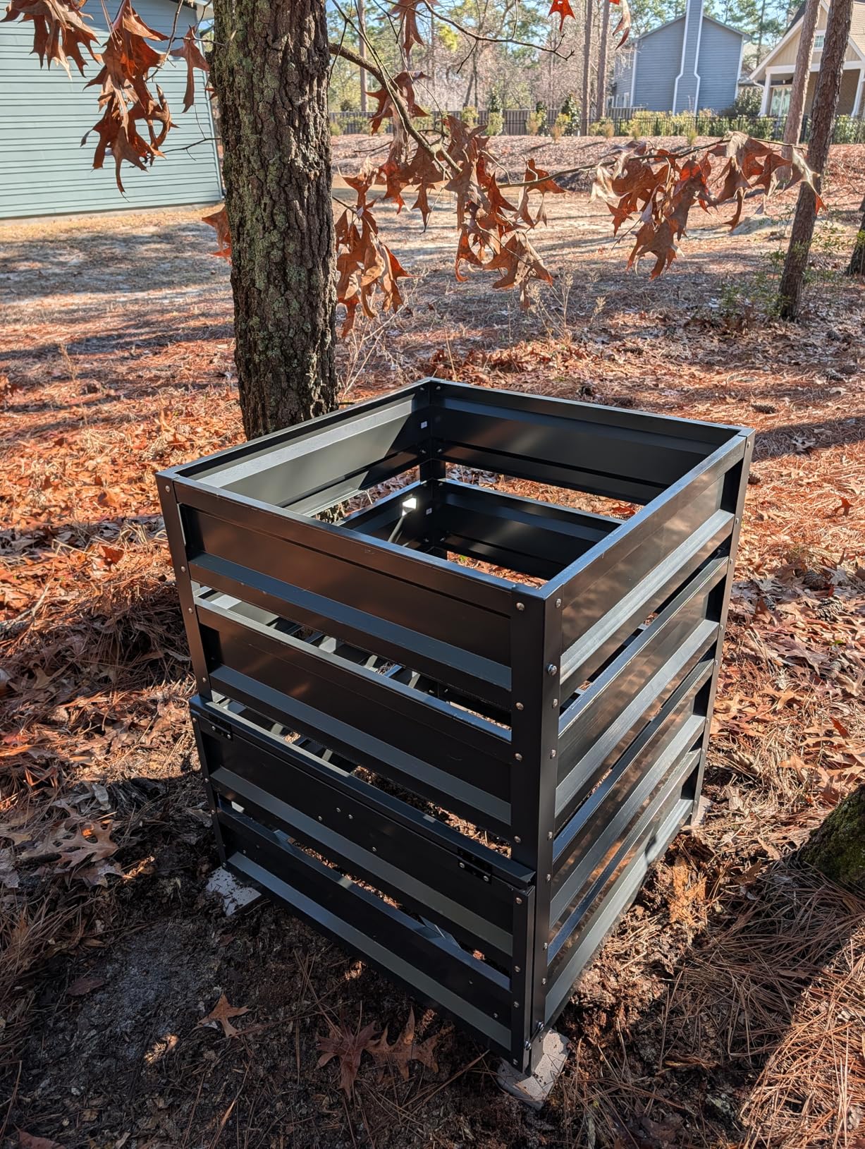 BUKLIYN Compost Bin Outdoor - 285 Gallon Metal Wire Mesh Compost Bins with Rust-Proof Coating, Compost Bin for Yard Waste, Leaves & Kitchen Scraps, 41(L)*41(W)*39.4(H) inch customer photo 1