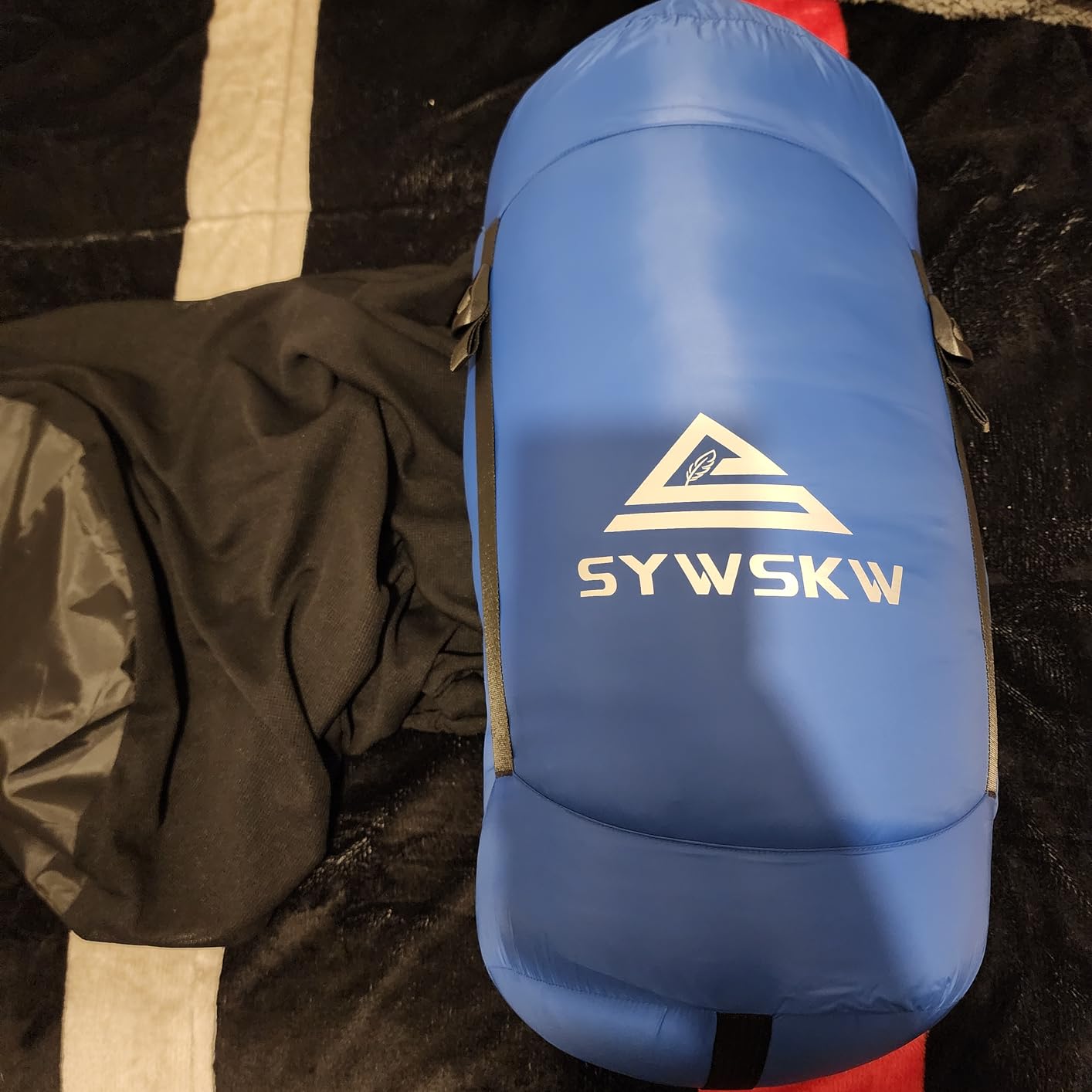 Down Sleeping Bag with Pillow for Backpacking, 15°F 5°F 0°F Wide Down Sleeping Bag customer photo 1
