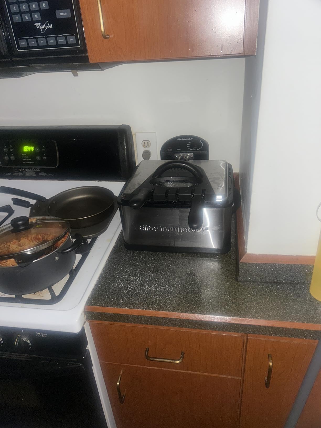 Elite Gourmet Electric Deep Fryer, 4.5 Qt Total Oil Capacity (Dual 2-Qt Split Baskets), 1700 Watts, Stainless Steel customer photo 2