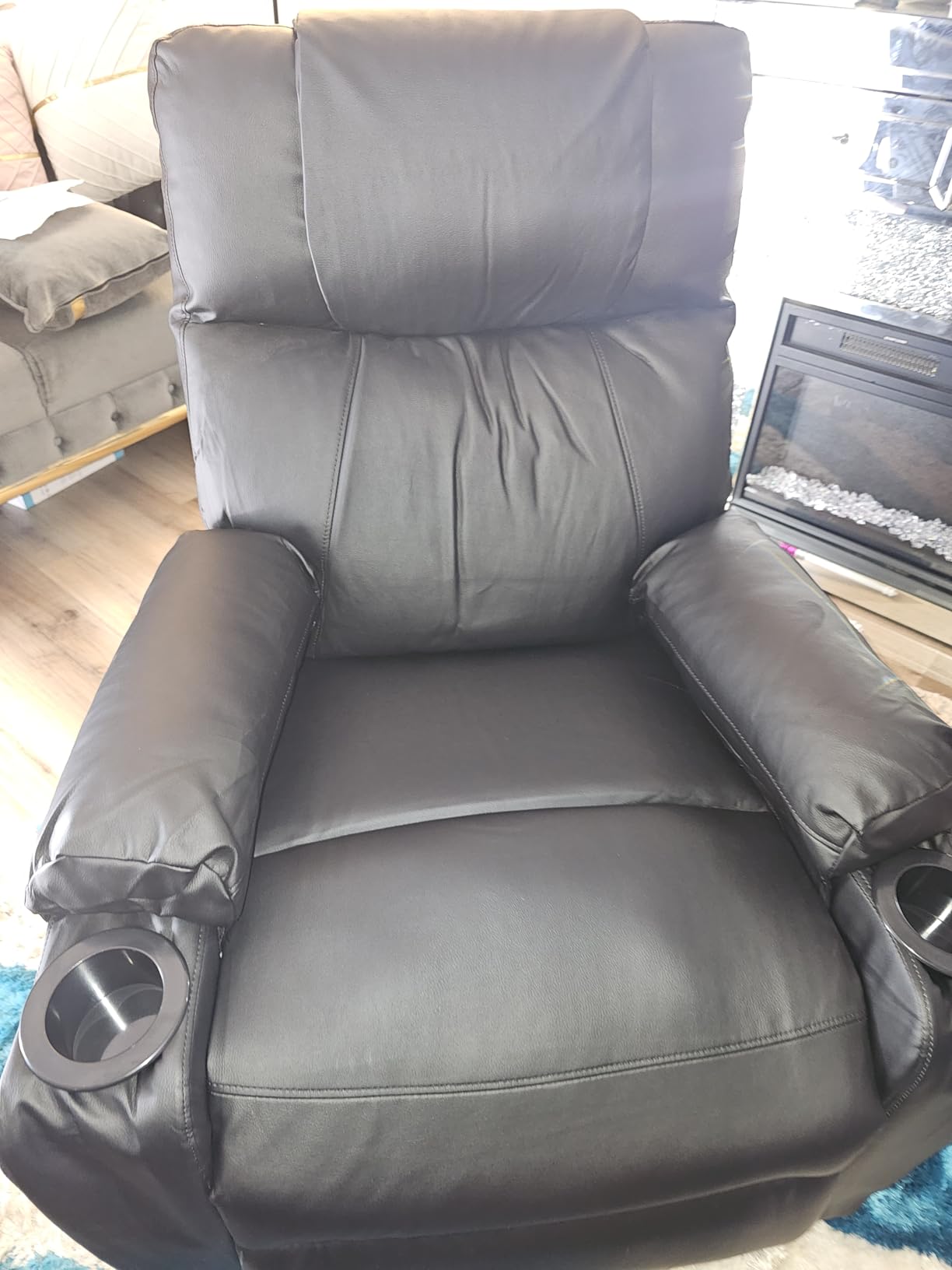 Brage Living Power Lift Recliner Chair for Elderly with Massage & Heat, 160 Degree Adjustable PU Leather Electric Recliner with Remote, Cup Holders, Side Pockets, and Stand Assist for Living Room customer photo 1