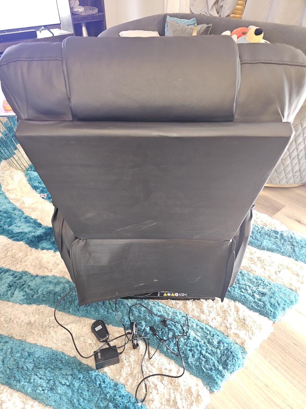 Brage Living Power Lift Recliner Chair for Elderly with Massage & Heat, 160 Degree Adjustable PU Leather Electric Recliner with Remote, Cup Holders, Side Pockets, and Stand Assist for Living Room customer photo 2