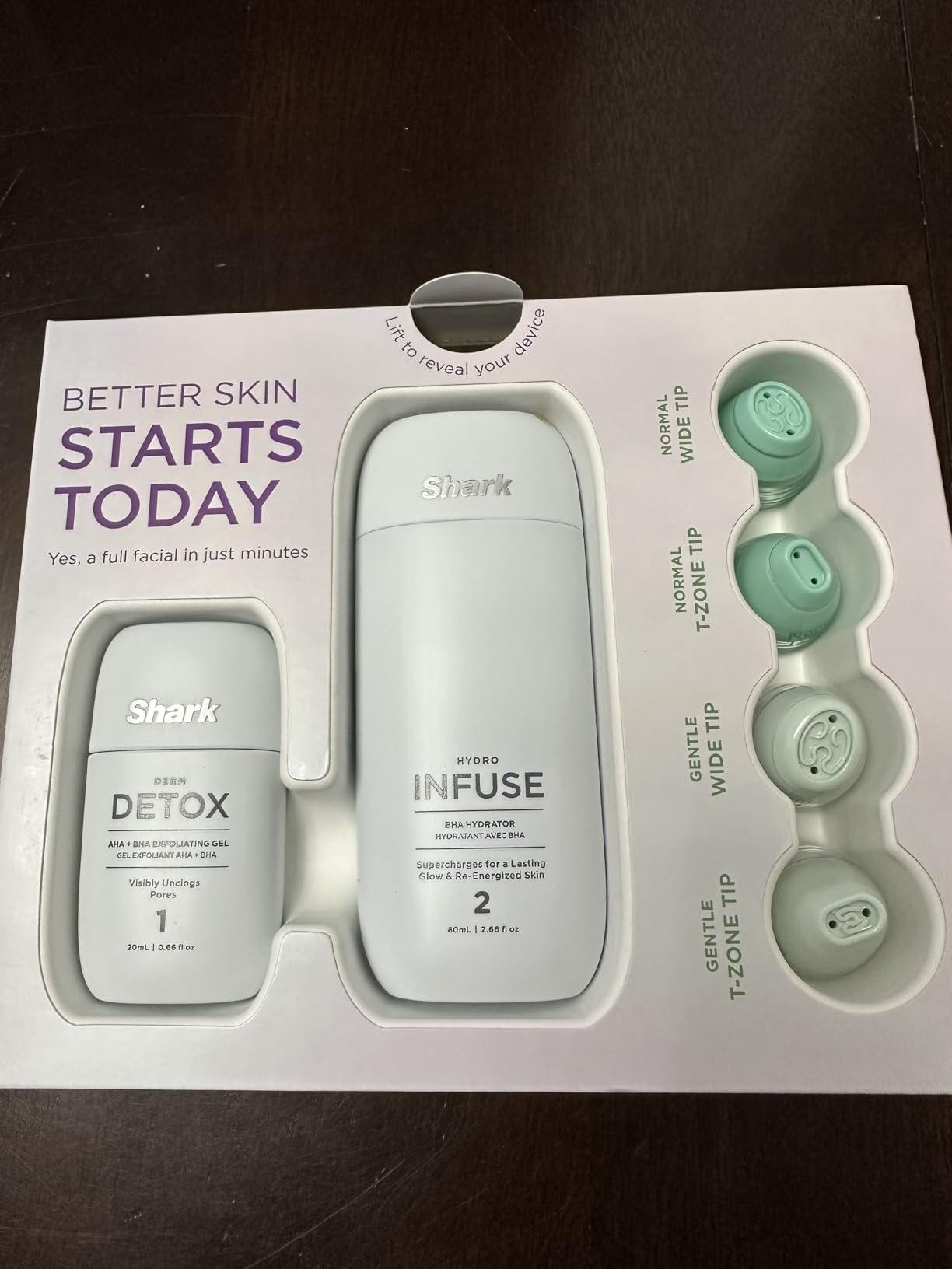 Shark FacialPro Glow at-Home Hydro-Powered Facial System with DePuffi Hot & Cold Therapy - Professional Spa Skincare Device for Pore Cleansing, Hydration, & Radiant Glow customer photo 1
