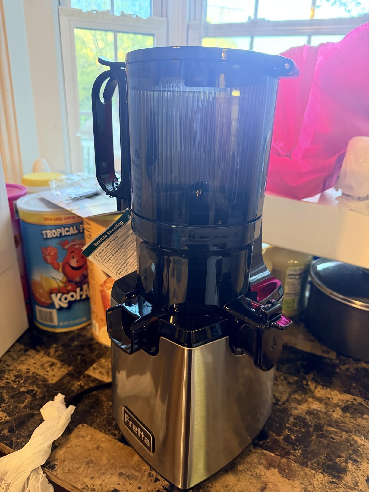Fretta Cold Press Juicer Machines, Slow Masticating Juicer with 5.3'' Large Feed Chute for Whole Fruit and Vegetables, High Juice Yield, Easy to Clean Juice Extractor, Nut Milk Maker, BPA-Free,250W customer photo 1