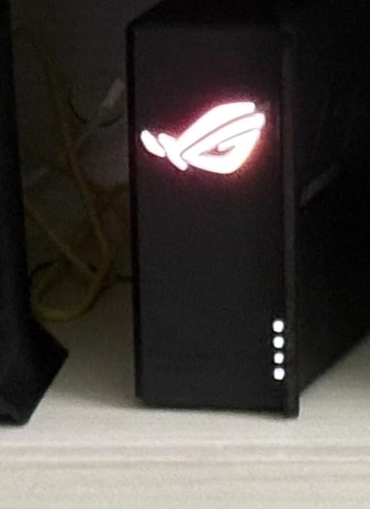 ASUS ROG Strix GS-BE12000 WiFi 7 Tri-Band Router customer photo 2