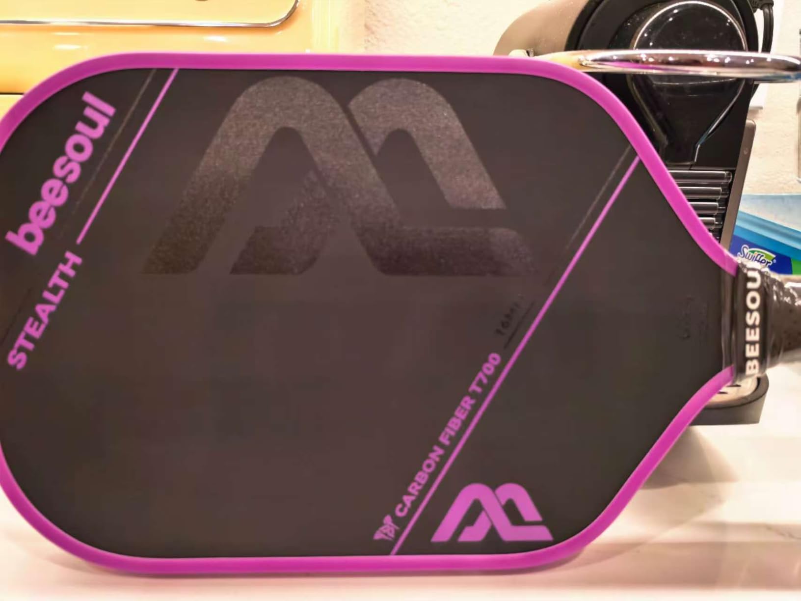 Beesoul Pickleball Paddle with Thermoformed T700 Raw Carbon Fiber Surface, Built for Max Spin Power and Control with 16mm Power Honeycomb Core Large Sweet Spot, USAPA Approved customer photo 1
