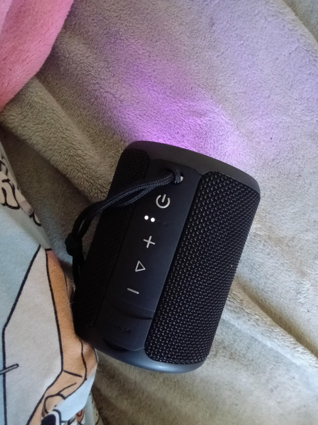 Portable Bluetooth Speaker, IPX7 Waterproof Wireless Speaker with 20W Loud Stereo Sound, 15H Playtime & Beat-Synced RGB Light, Small Outdoor Speaker customer photo 2