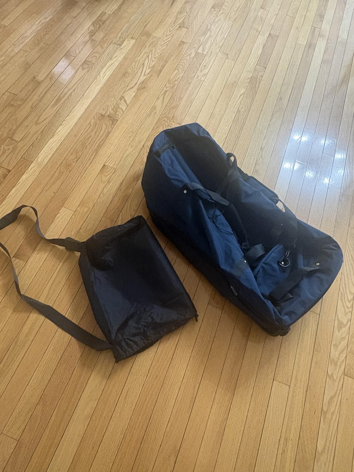 Rolling Duffle Bag with Wheels, 110L/140L Expandable Soft-Sided Foldable Duffle Bag with 2 Rubber Wheels, Packable 32 Rolling Carry-On with Multi-Pockets & Compartments customer photo 1