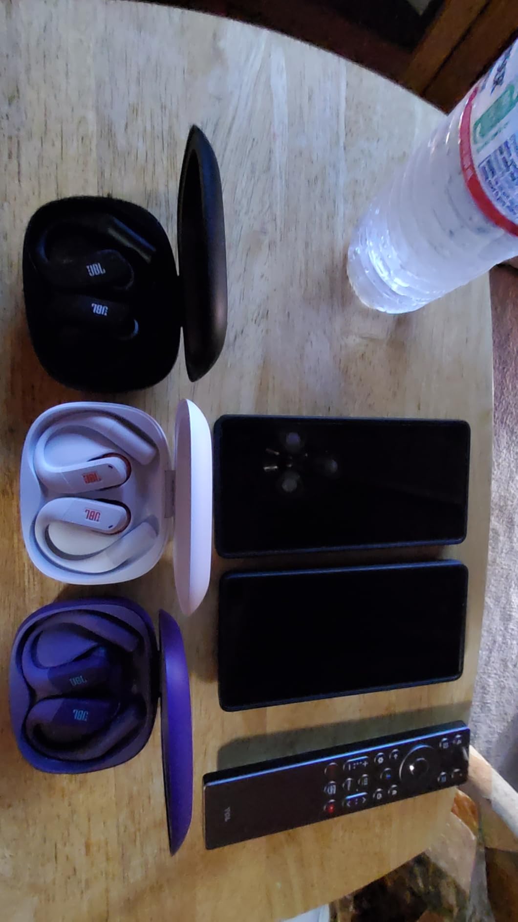 JBL Endurance Peak 4 - True Wireless Noise Cancelling Sport Earbuds, Up to 48Hrs Total Playback, Water & dust Proof (IP68), Secure fit with TwistLock Design, & 6 mics for Perfect Calls (Black/Grey) customer photo 2