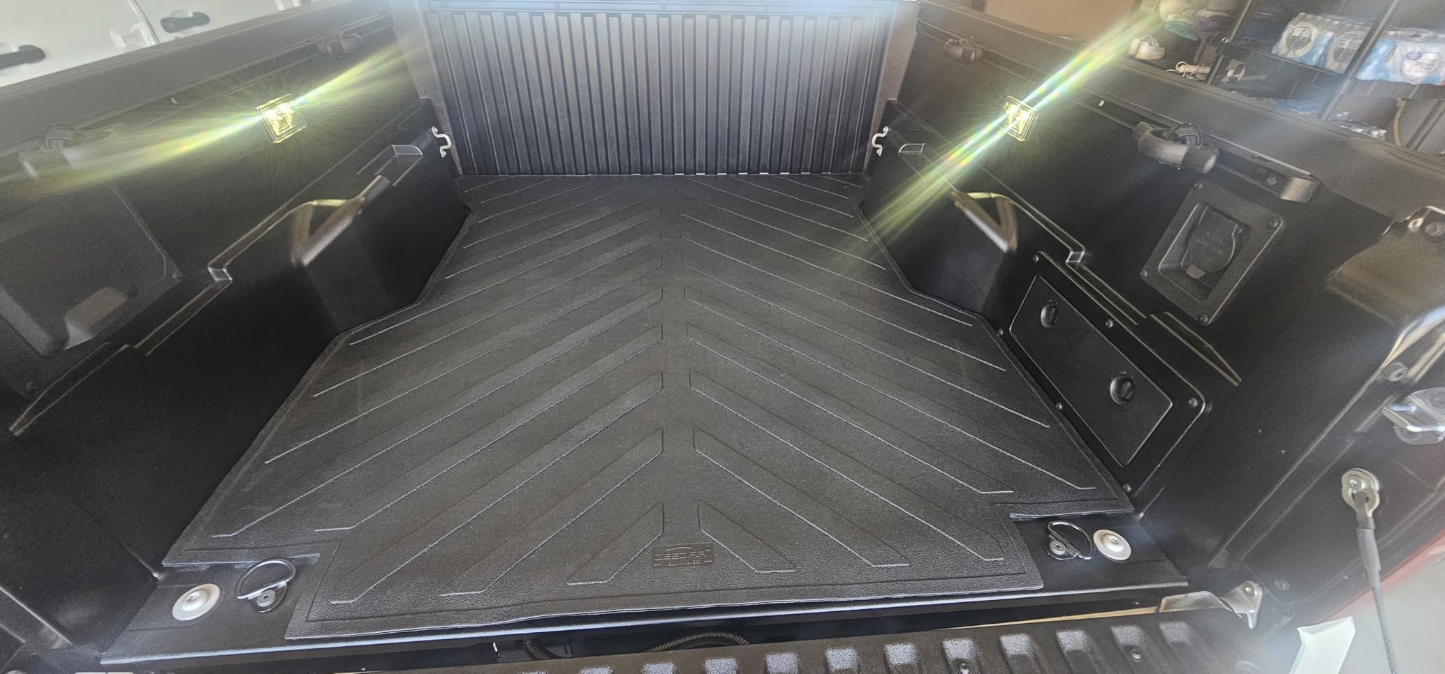 GEEDAR Heavy Duty Rubber Bed Mat for 2019-2026 Chevy Silverado/GMC Sierra 1500 Accessories 5'8'' Vehicle Bed, Bed Liner for Chevy Silverado GMC Sierra 1500, Black customer photo 2