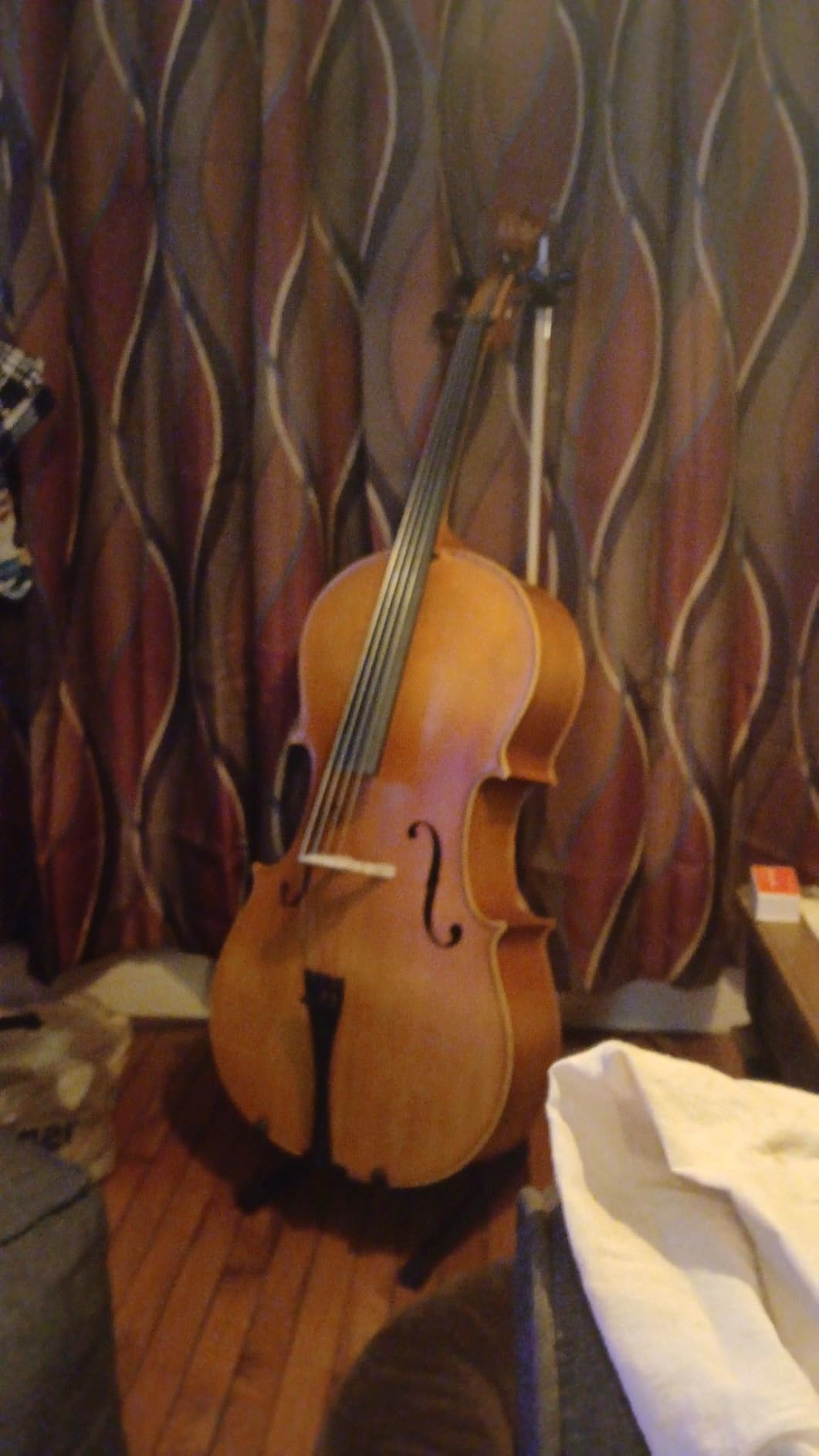 Ktaxon Full Size Cello, 4/4 Solid Wood Acoustic Cello with Sturdy Stand, Portable Bag, Premium Rosin and Extra String (Varnish) customer photo 1