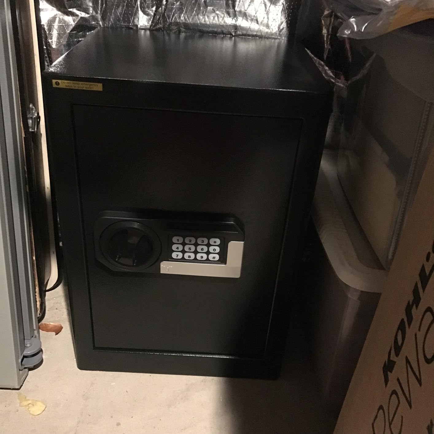 6.2 Cuft Large Home Safes Water and Fireproof with Digital Keypad and Key Lock, Fire Security Safe Box with 3 Removable Shelves customer photo 1