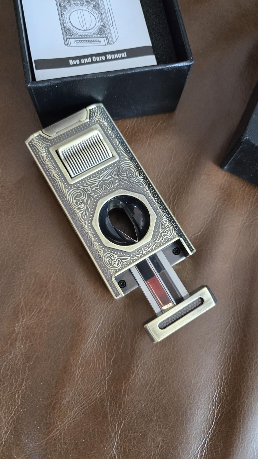 Cigar Lighter, Triple Jet Torch 6-in-1 Windproof Butane Lighter with V-Cutter, Straight Cutter, Cigar Holder, Draw Enhancer and Twin Nubber Cigar Accessory for Smoking in Gift Box customer photo 2