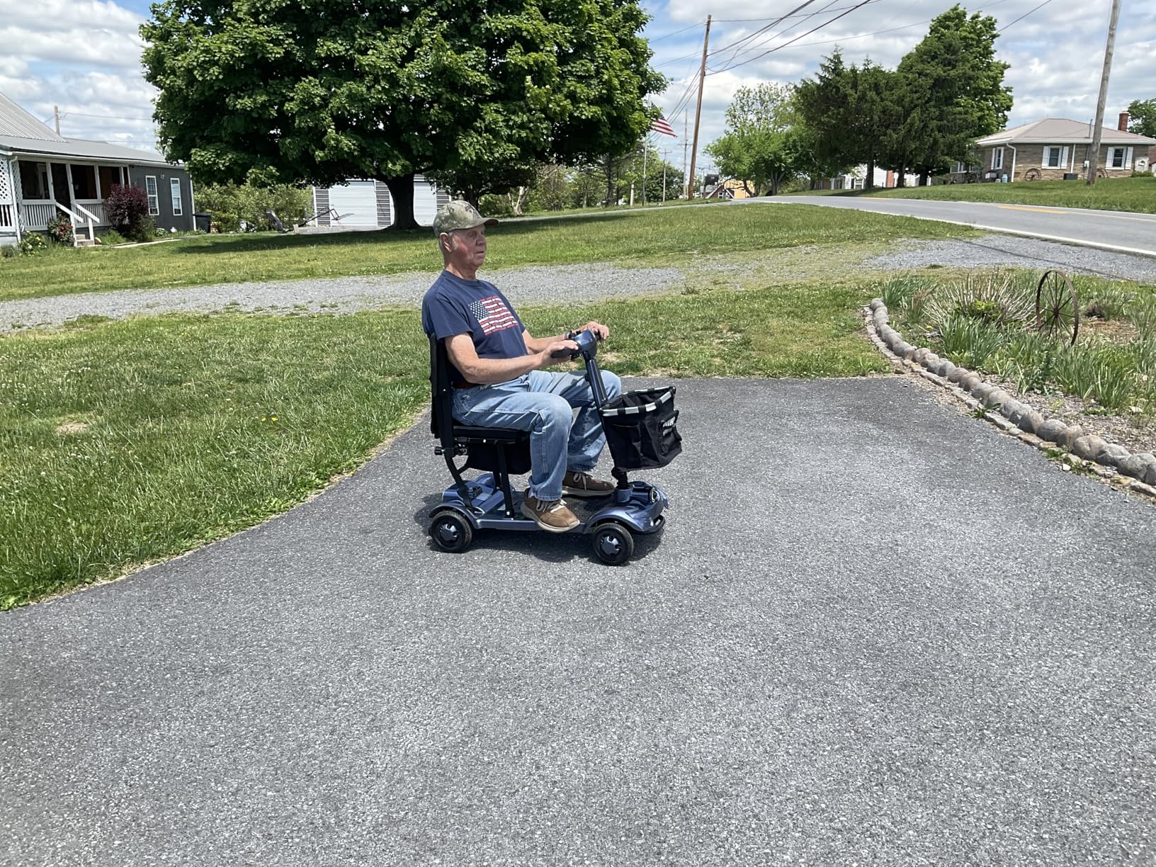 MIHAYO Lightweight 4-Wheel Mobility Scooter for Seniors and Adults, Airline Approved 24 Miles Range Electric Scooter with 280 lbs Capacity, 350W Motor and 32L Storage Wagon (Slate Blue) customer photo 1