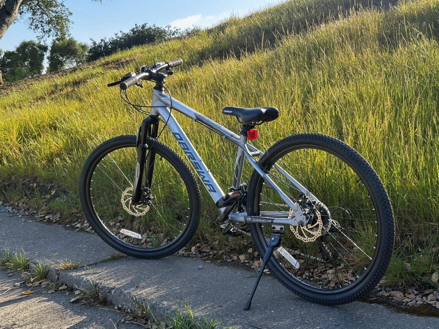 26/27.5 Inch Mountain Bike for Men and Women, Lightweight Aluminum Frame MTB with Dual Disc Brakes & 21-Speed Trigger Shifter, Comfort Foam Seat Adult Bicycle for Trail & Outdoor Riding customer photo 1