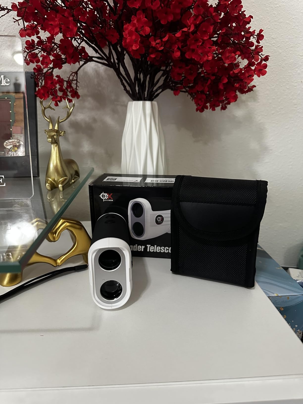 Golf Rangefinder with Slope Switch, Rechargeable Range Finder with Flag Lock Vibration, 7X Magnification Golf Rangefinder 1200 Yards, Portable with Magnetic Stripe - Tournament Legal customer photo 1