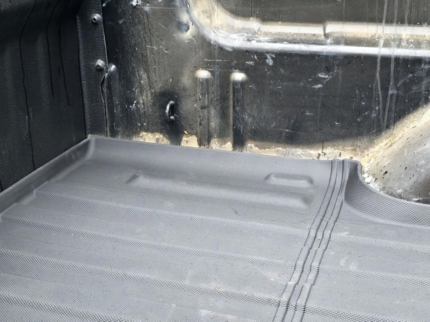 Michelin Truck Bed Mat for 2019-2026 Chevy Silverado/GMC Sierra 1500 5.8 FT / 69.9