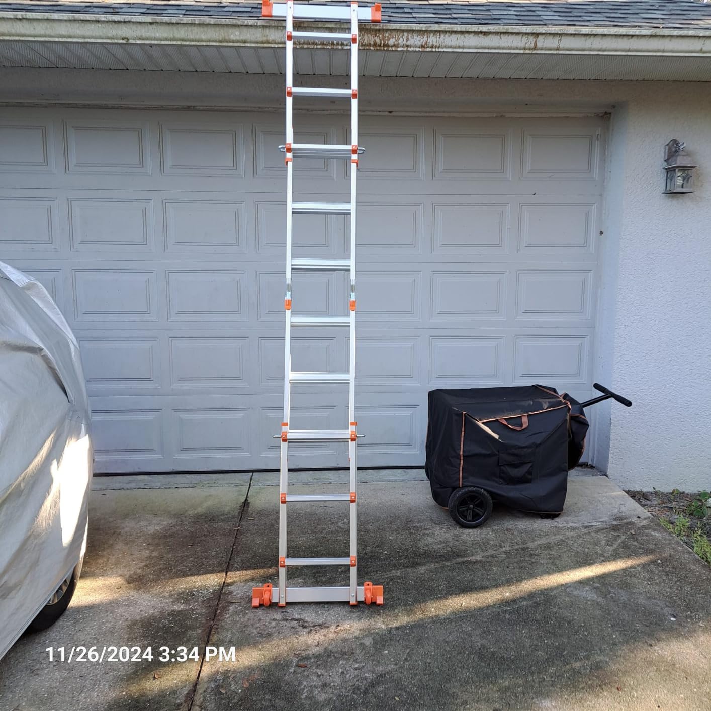 LEVELEVE Telescoping A Frame Ladder, 17FT Multi Position Ladder with Stabilizer Bar & Wheels,330 lbs Security Load for Stairs Home Indoor Outdoor Roof customer photo 2