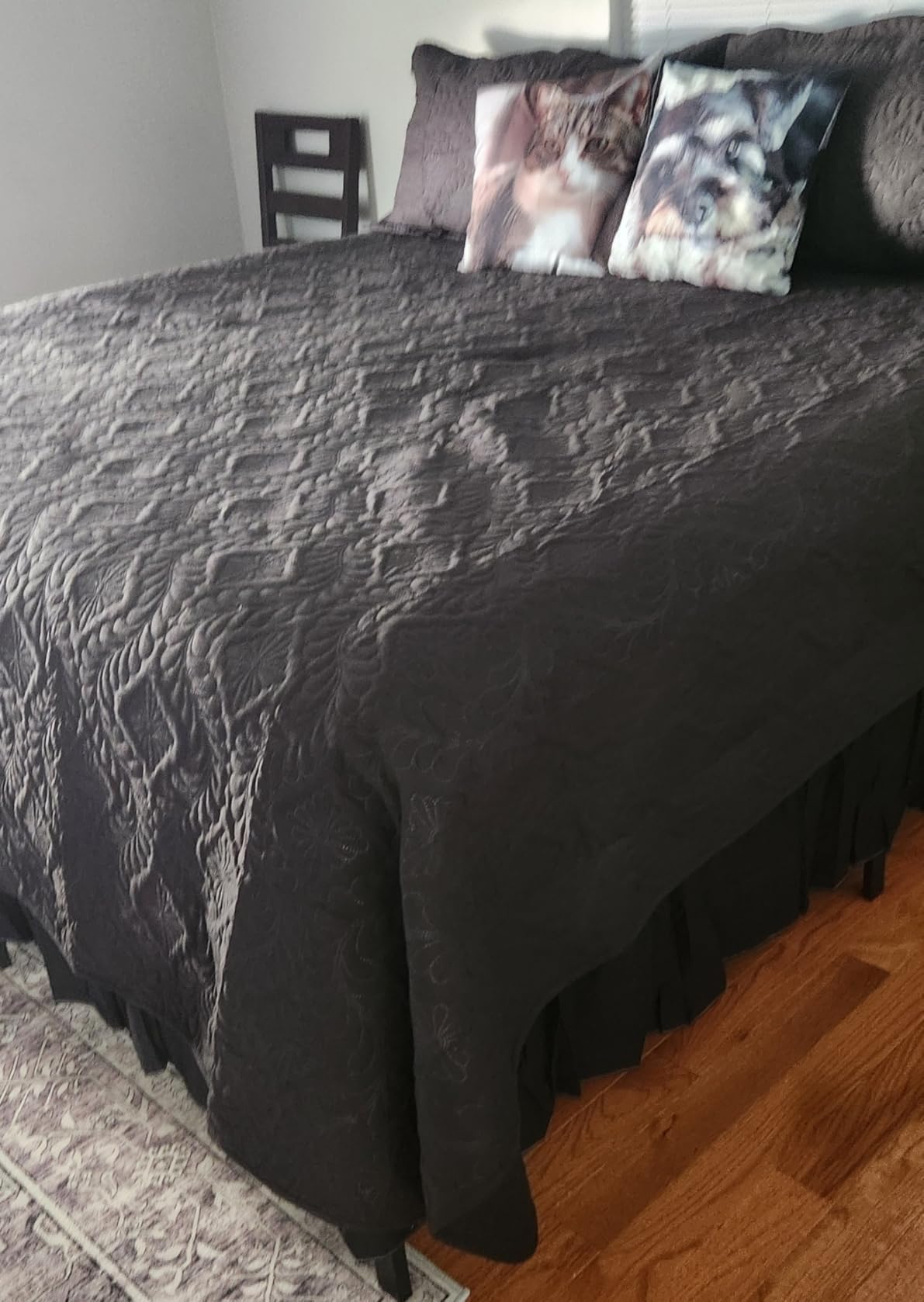 Queen Mattress, 12 Inch Mattress Queen Size in a Box with Memory Foam and Individual Pocket Springs for Motion Isolation, Pressure Relief, Medium Firm Feel, Cool&Comfortable Sleep, Breathable customer photo 1