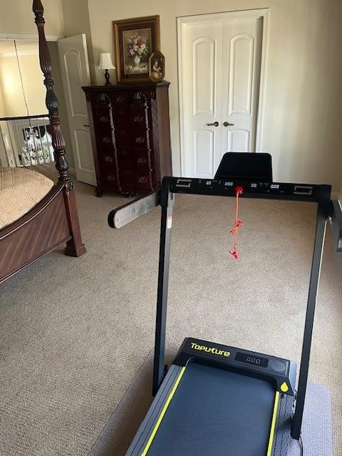 TOPUTURE Walking Pad Treadmill with 12% Incline, 4 in 1 Foldable Treadmill with Handle Bar for Home/Office, Under Desk Treadmills Portable Folding Walking Pad with App & Bluetooth Speaker customer photo 2